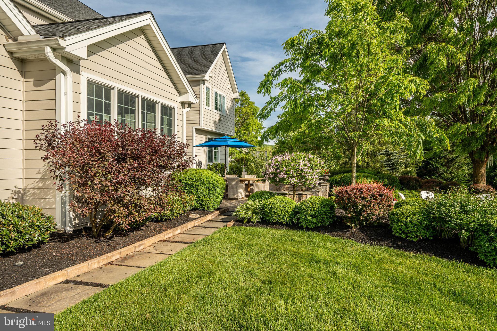 CHANTILLY FARM - Residential