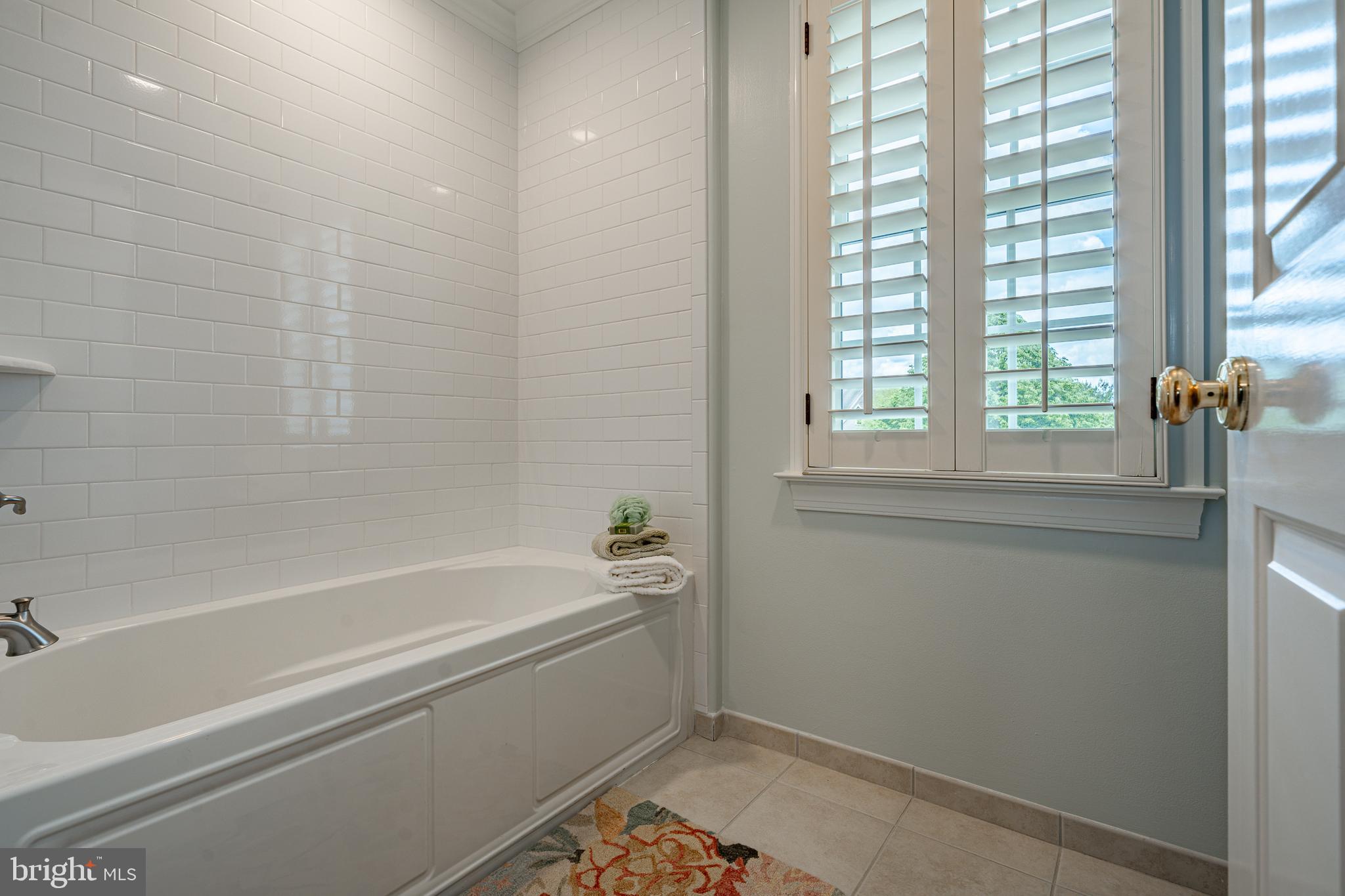 CHANTILLY FARM - Residential