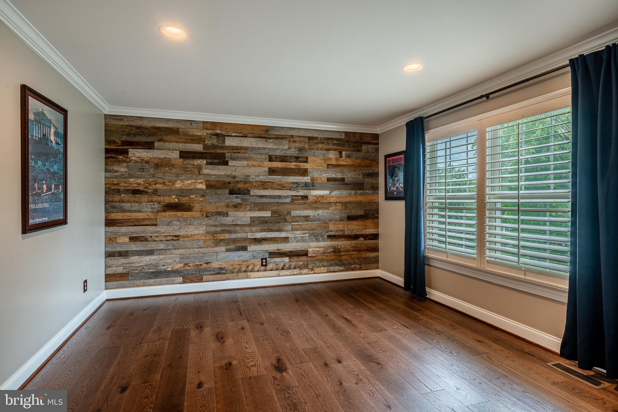 CHANTILLY FARM - Residential