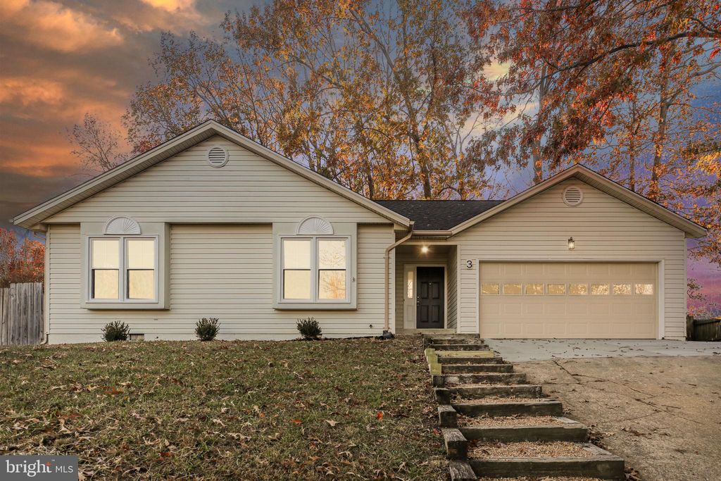 Photo of 3 Brentwood Lane, FREDERICKSBURG, VA 22405 (MLS # VAST2044210)