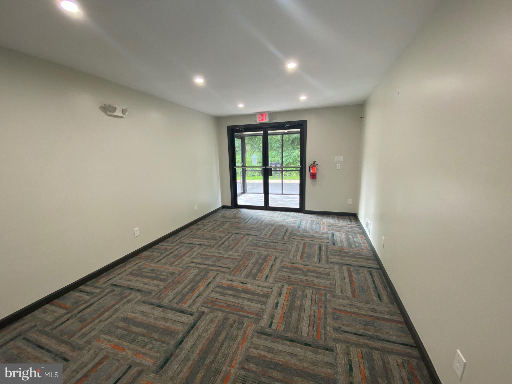 521 SICKLERVILLE ROAD