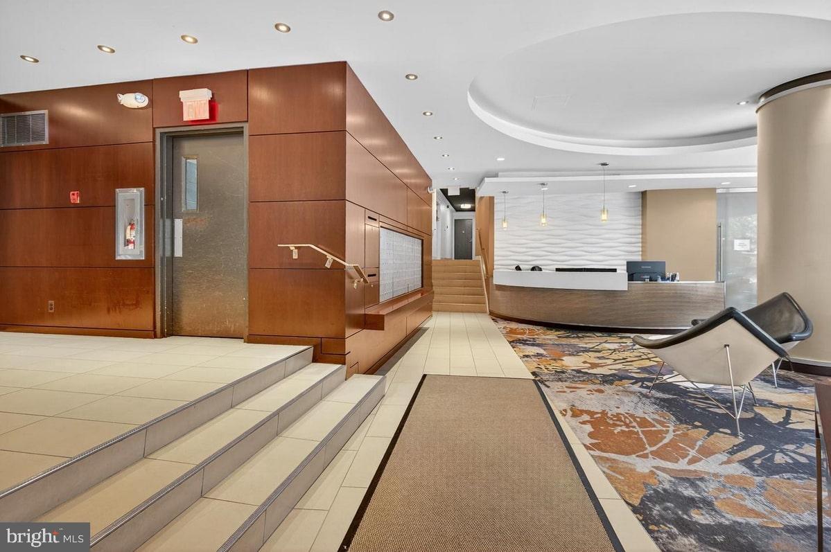 2201 L STREET NW 316