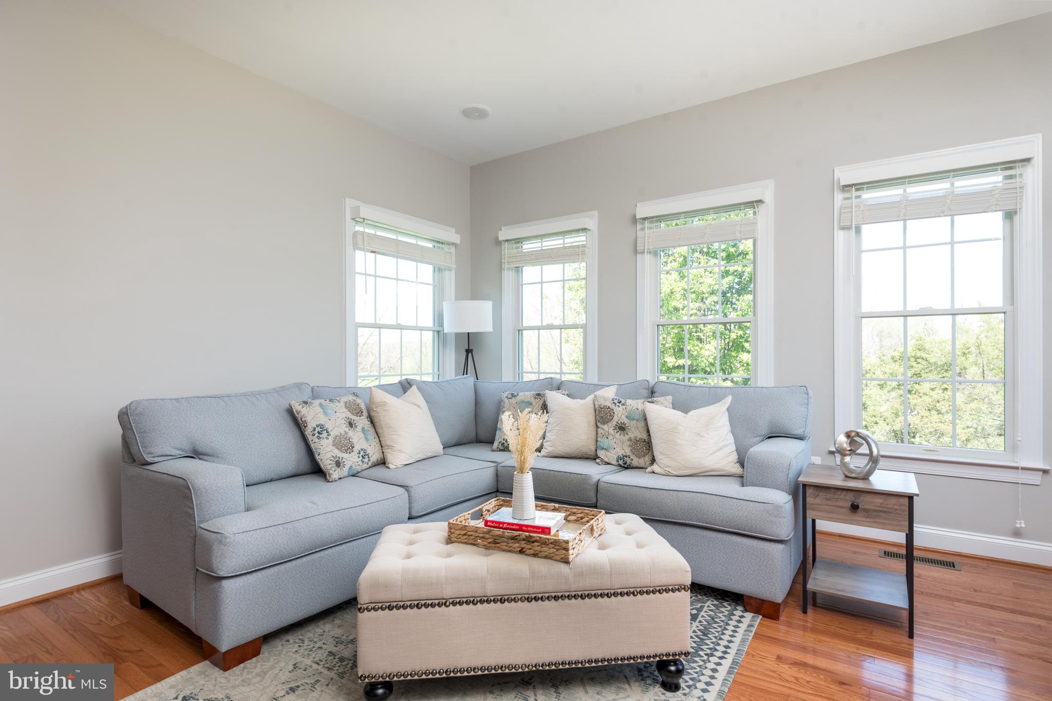 DOMINION VALLEY COUNTRY CLUB - Residential