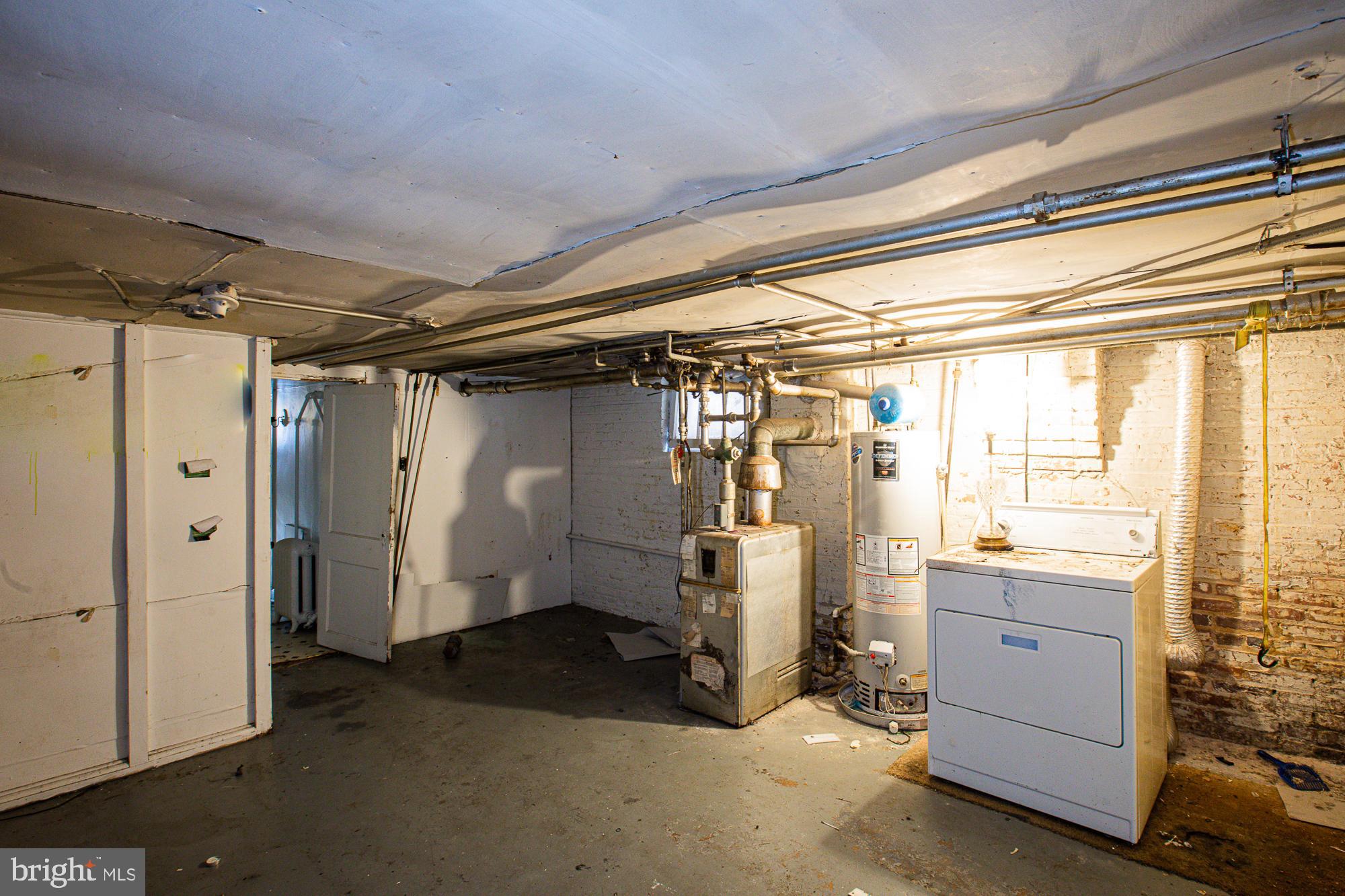 IRVINGTON - Residential Income