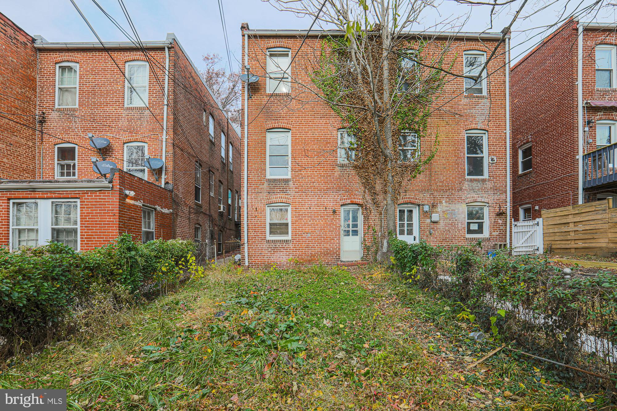 IRVINGTON - Residential Income