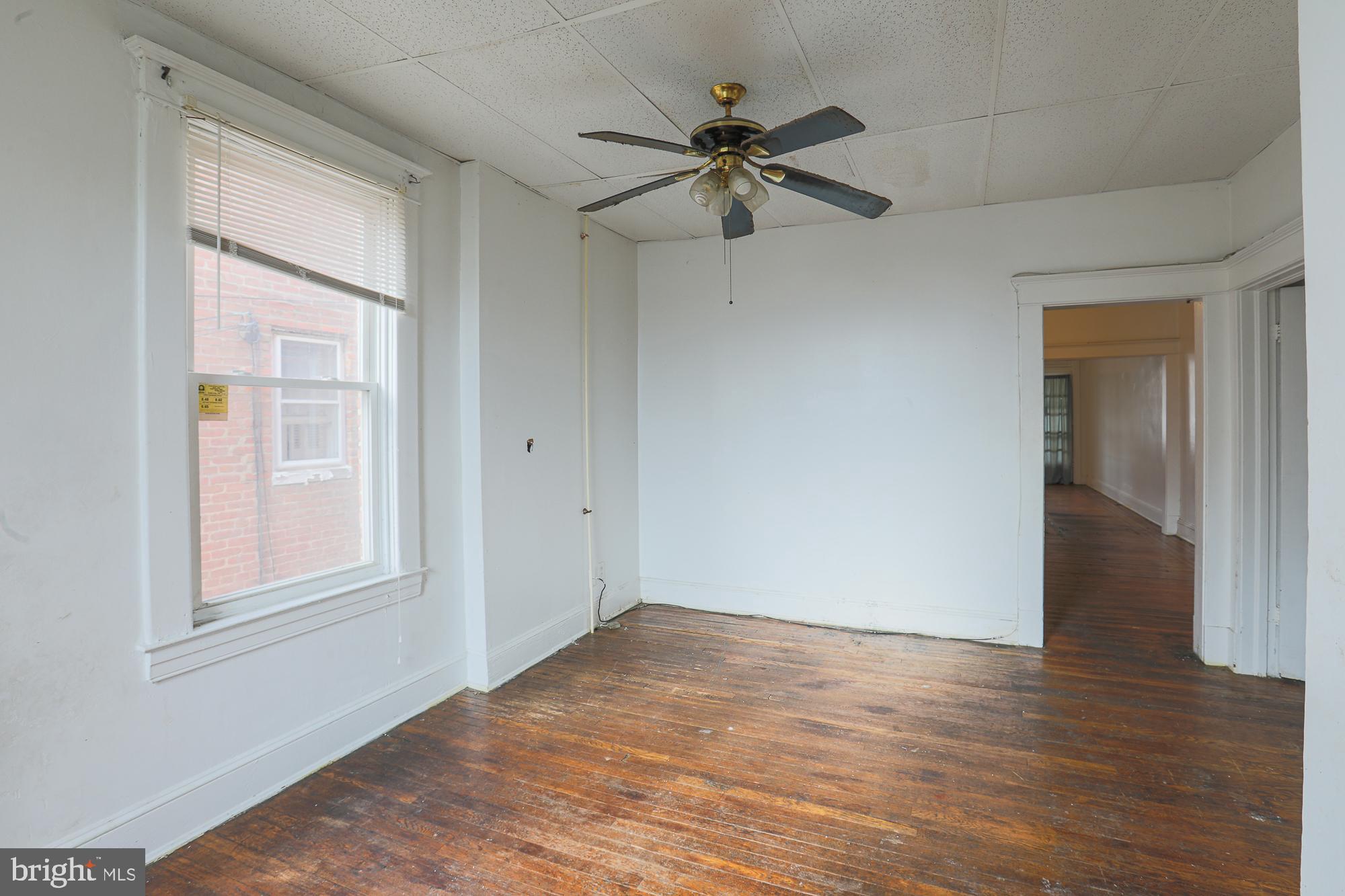 IRVINGTON - Residential Income