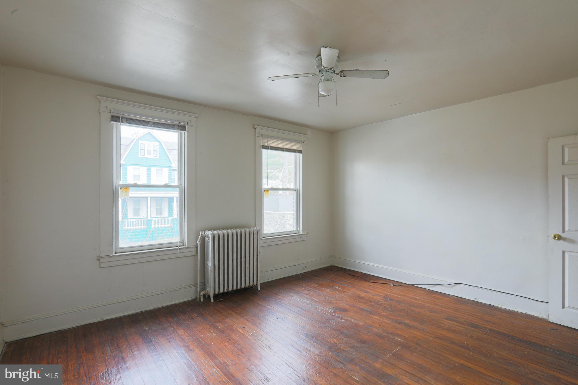 IRVINGTON - Residential Income