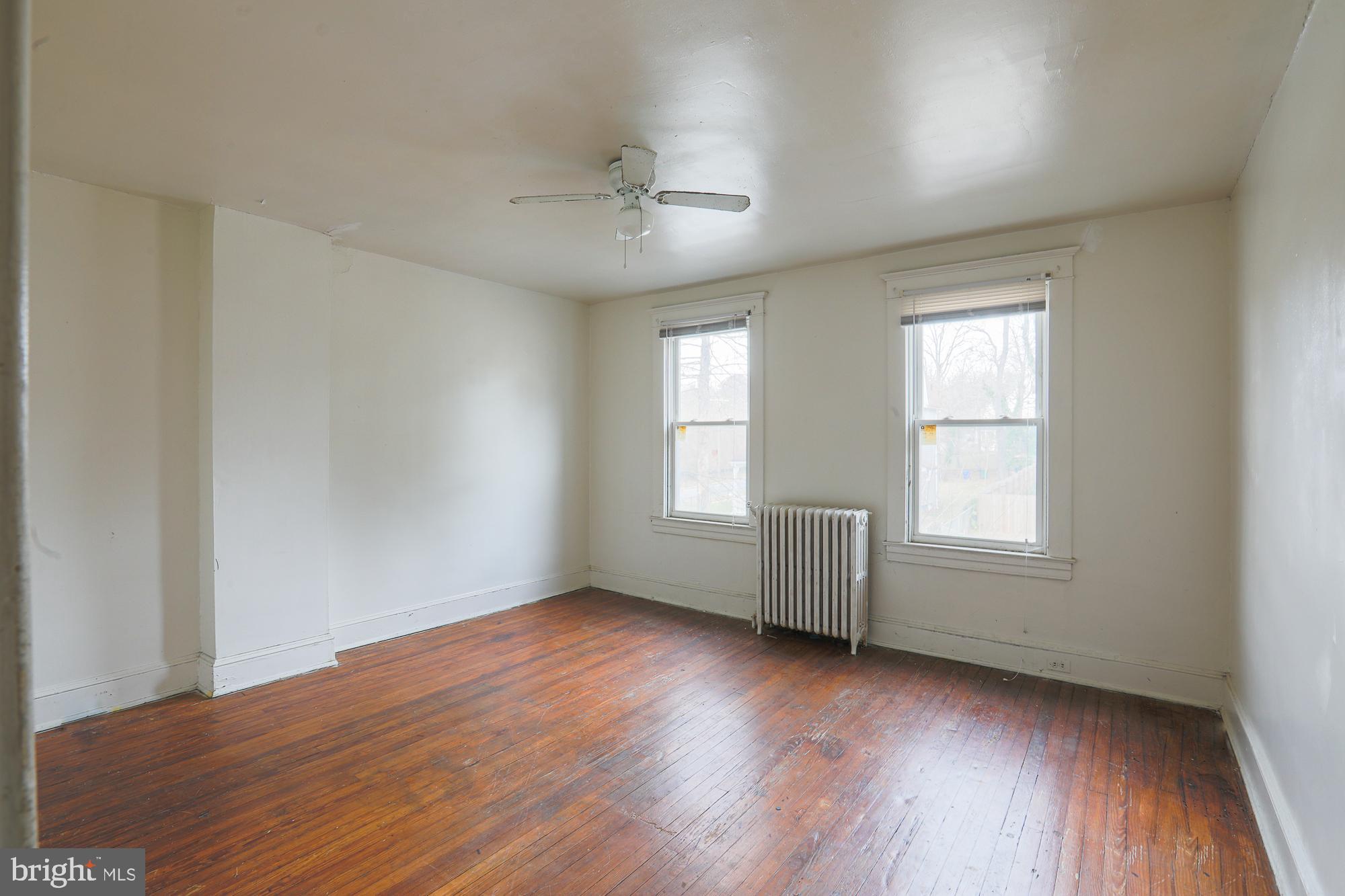 IRVINGTON - Residential Income