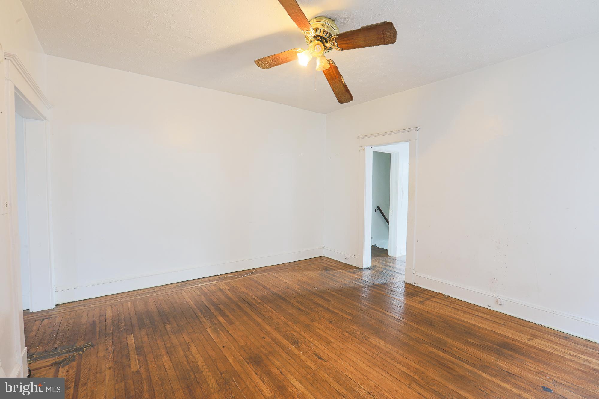 IRVINGTON - Residential Income