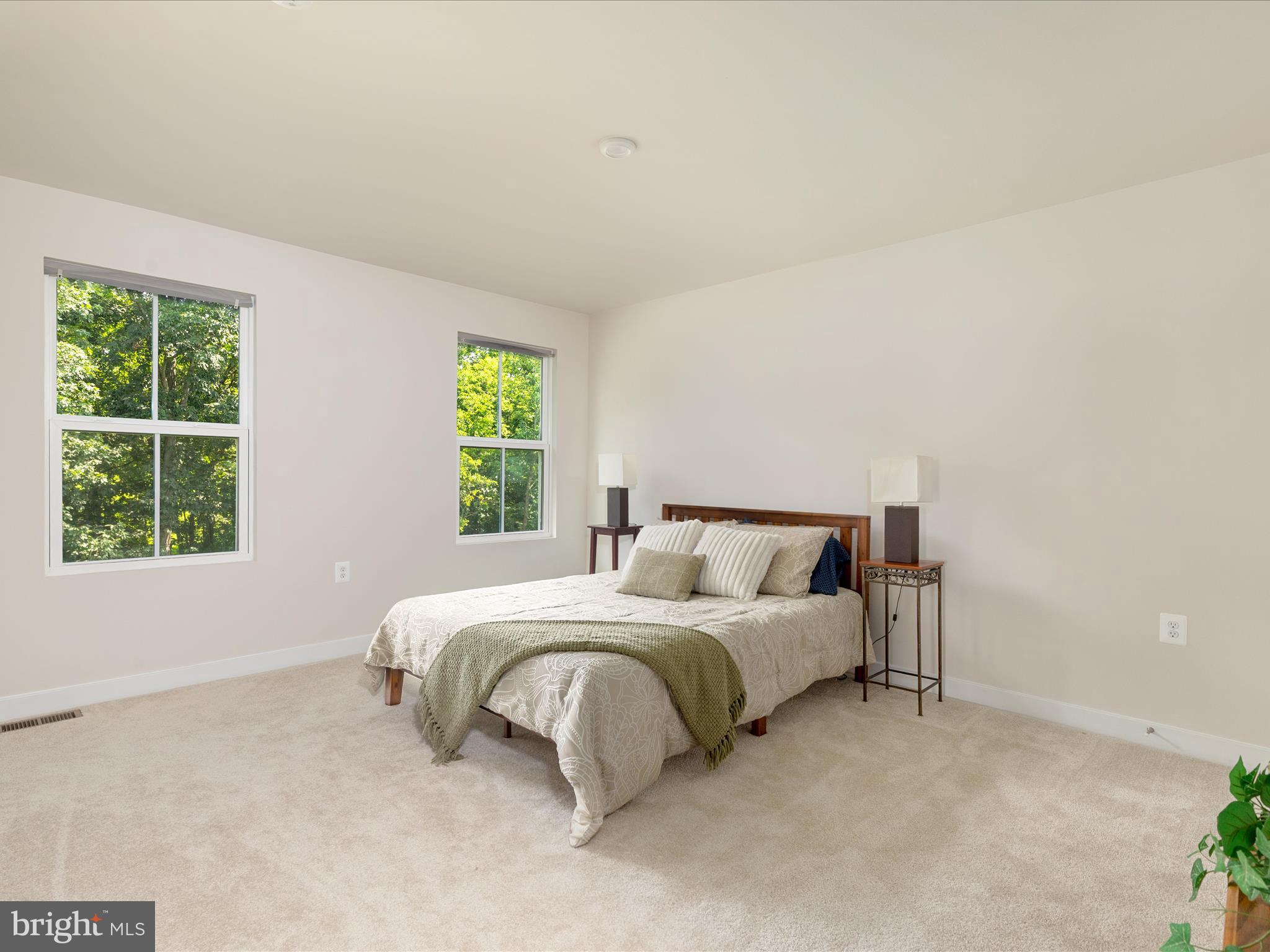 ARCADIA NORTH - Residential