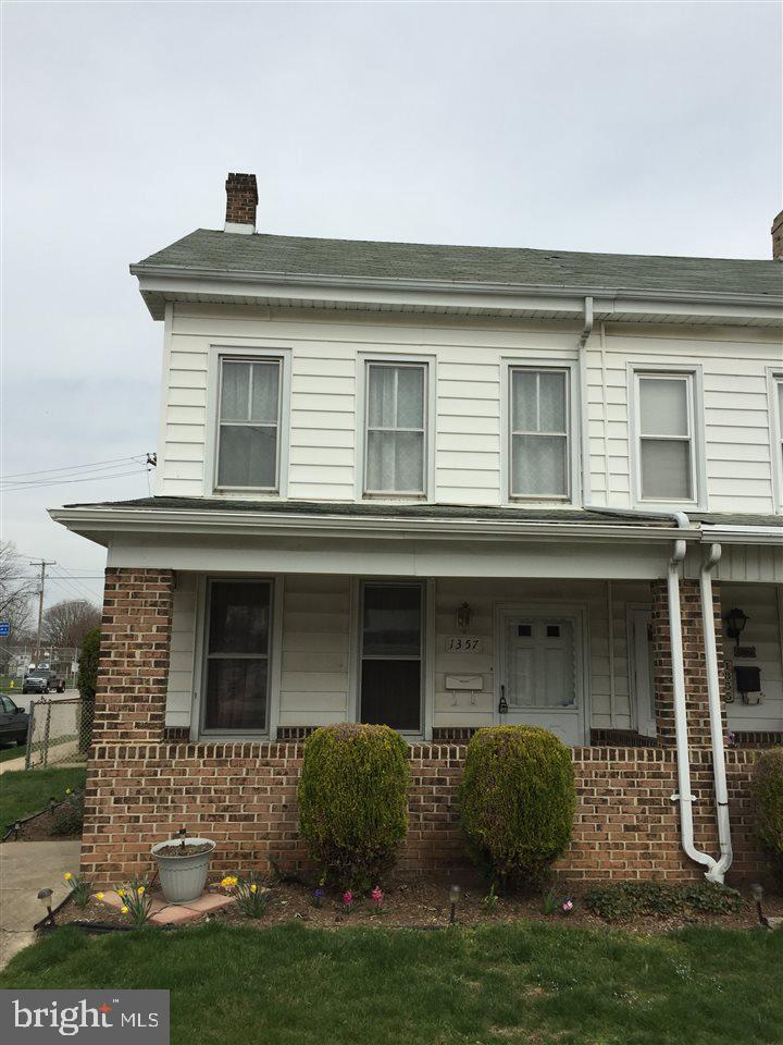 Great find in West York. This home offers a little something for everyone. 1st floor laundry and 3 car garage. Park is a half block away. Virtually maintenance free with a fenced yard. Garage roof is 1 year old. New kitchen counter tops and backsplash. 4 new windows. Move in condition. What a great place to sit and watch the street rods when they are in town.