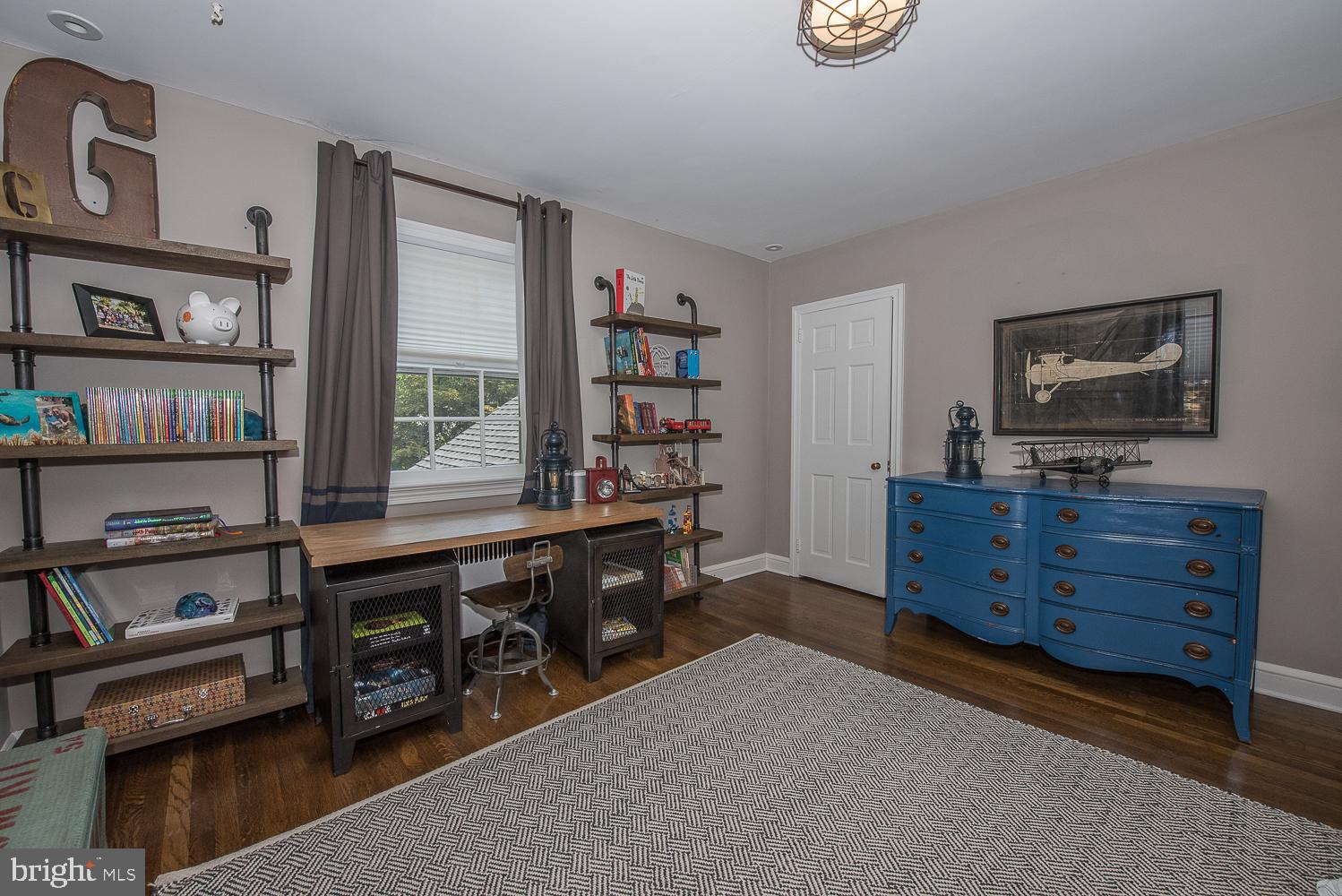 COLLEGE PARK - Residential