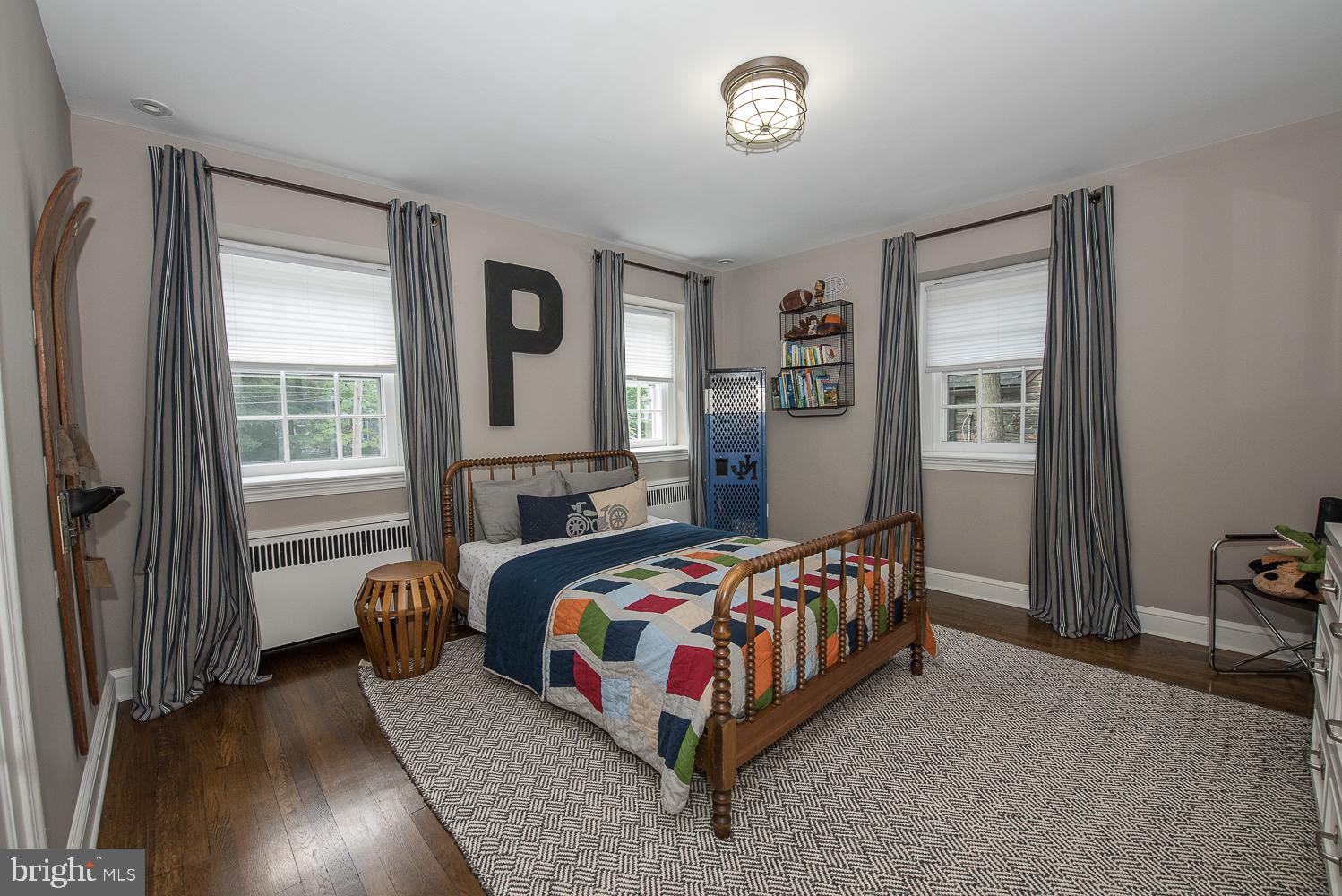COLLEGE PARK - Residential