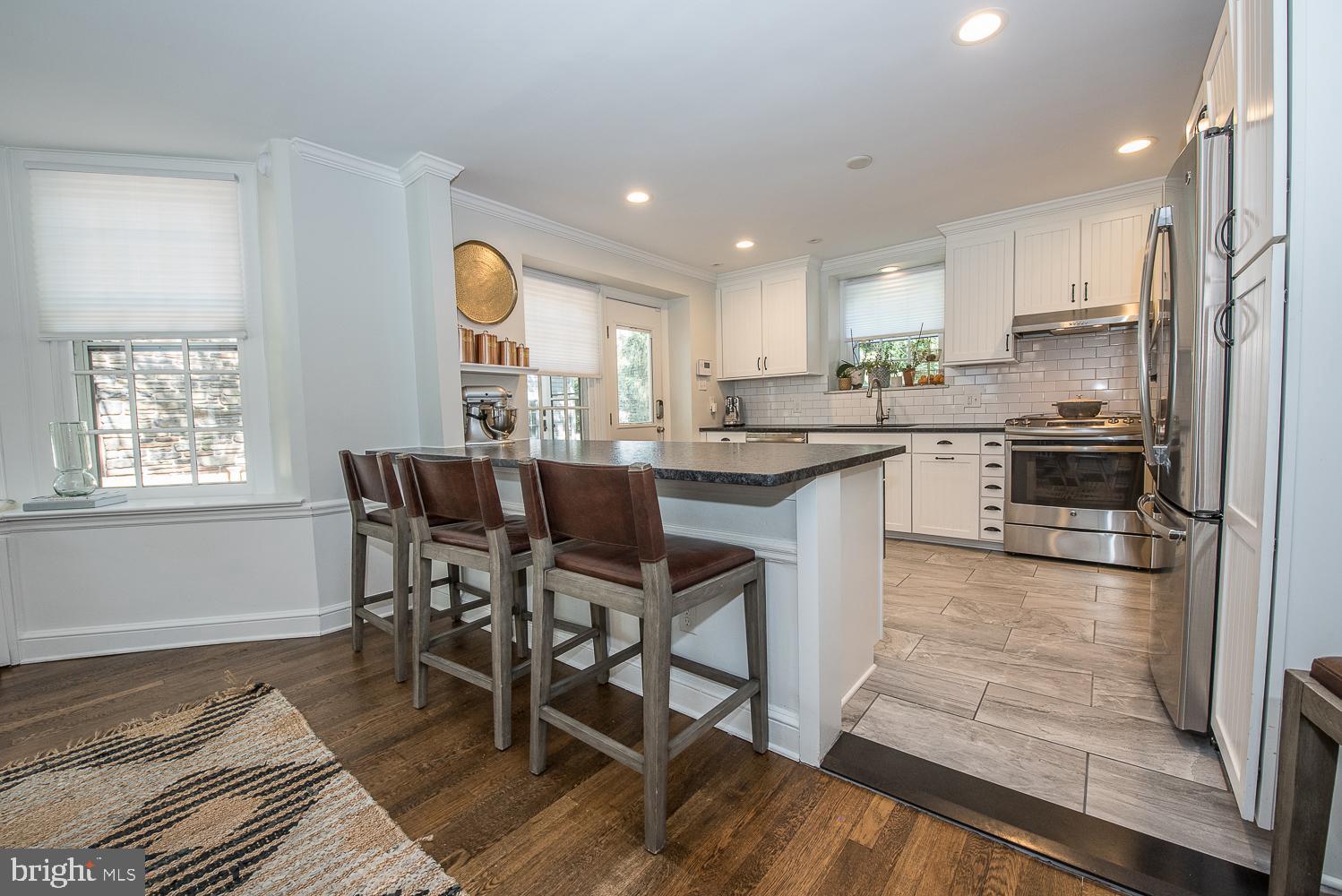 COLLEGE PARK - Residential
