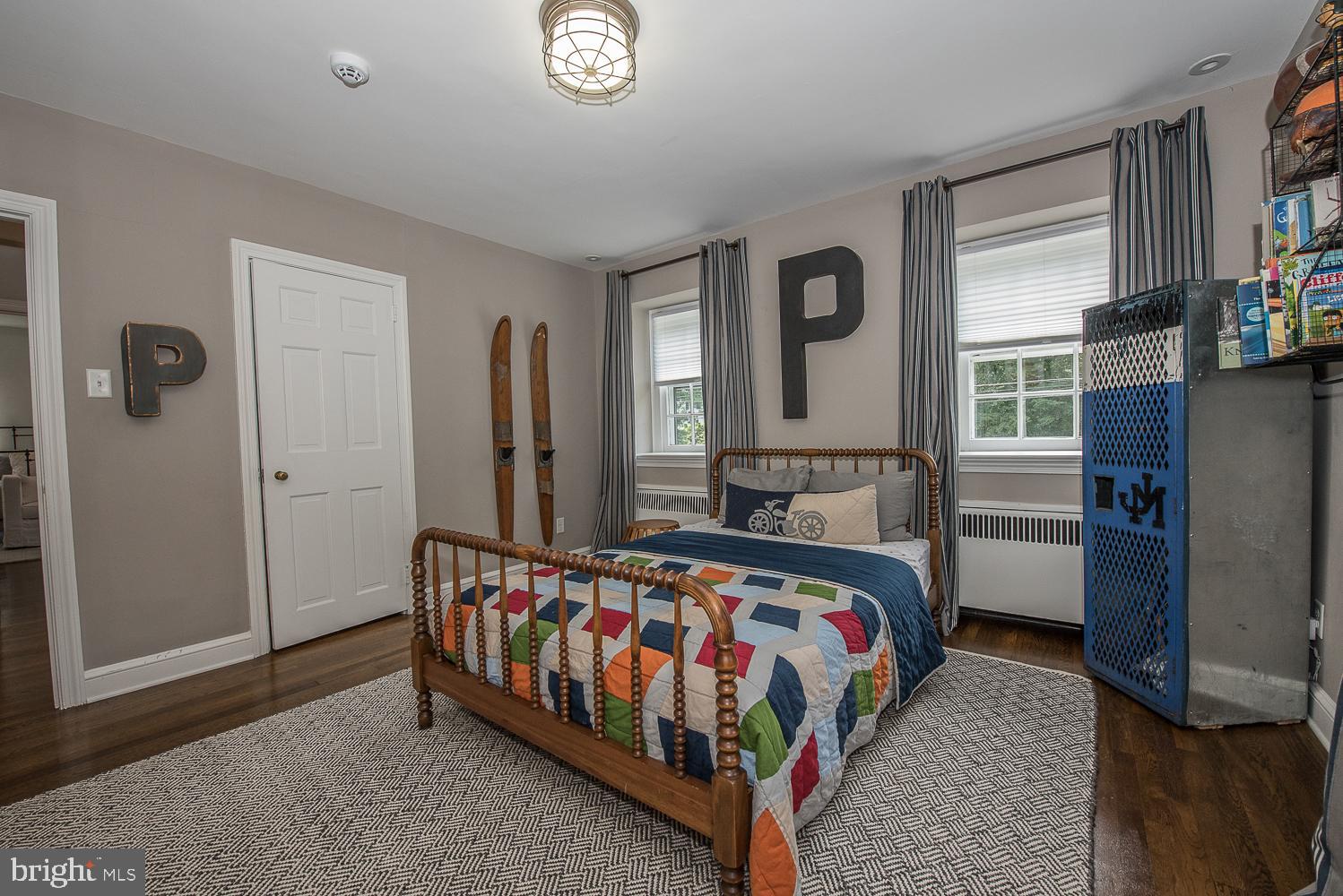 COLLEGE PARK - Residential