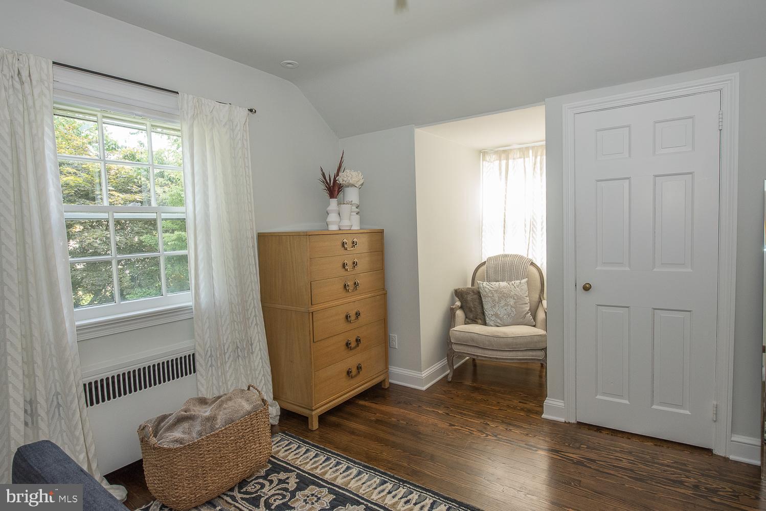 COLLEGE PARK - Residential