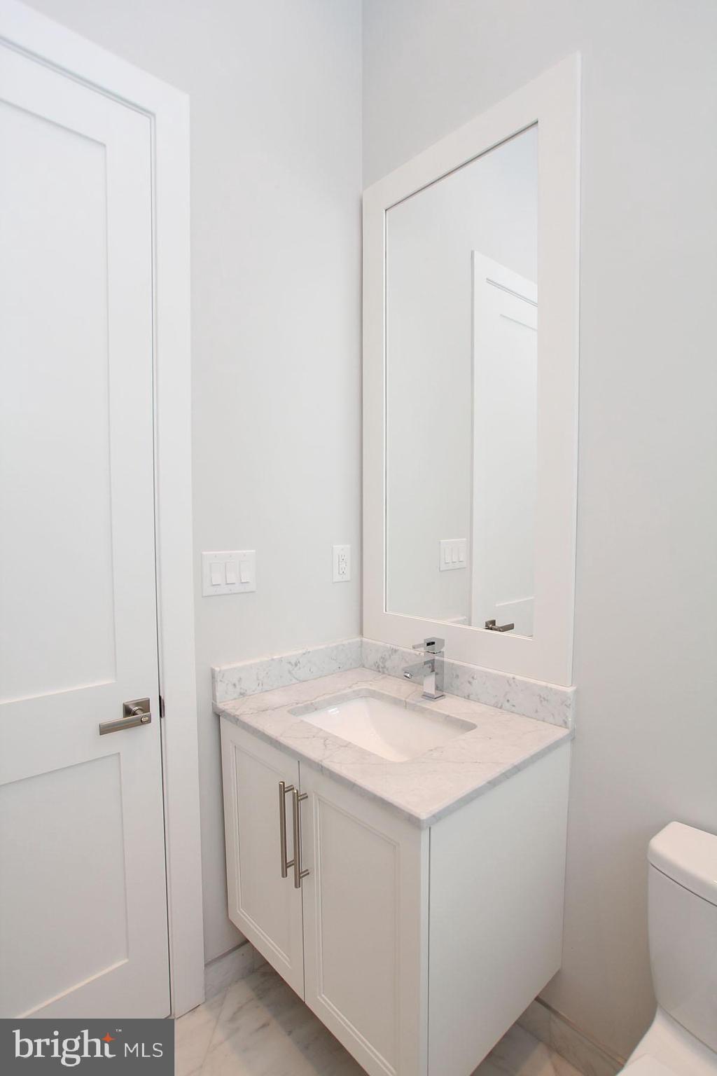 GRADUATE HOSPITAL - Residential