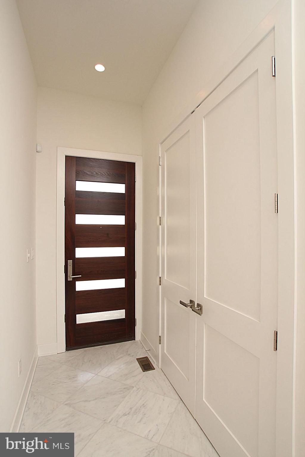 GRADUATE HOSPITAL - Residential