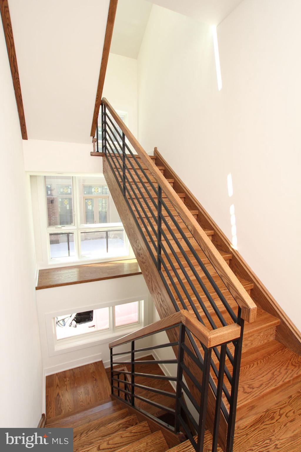 GRADUATE HOSPITAL - Residential