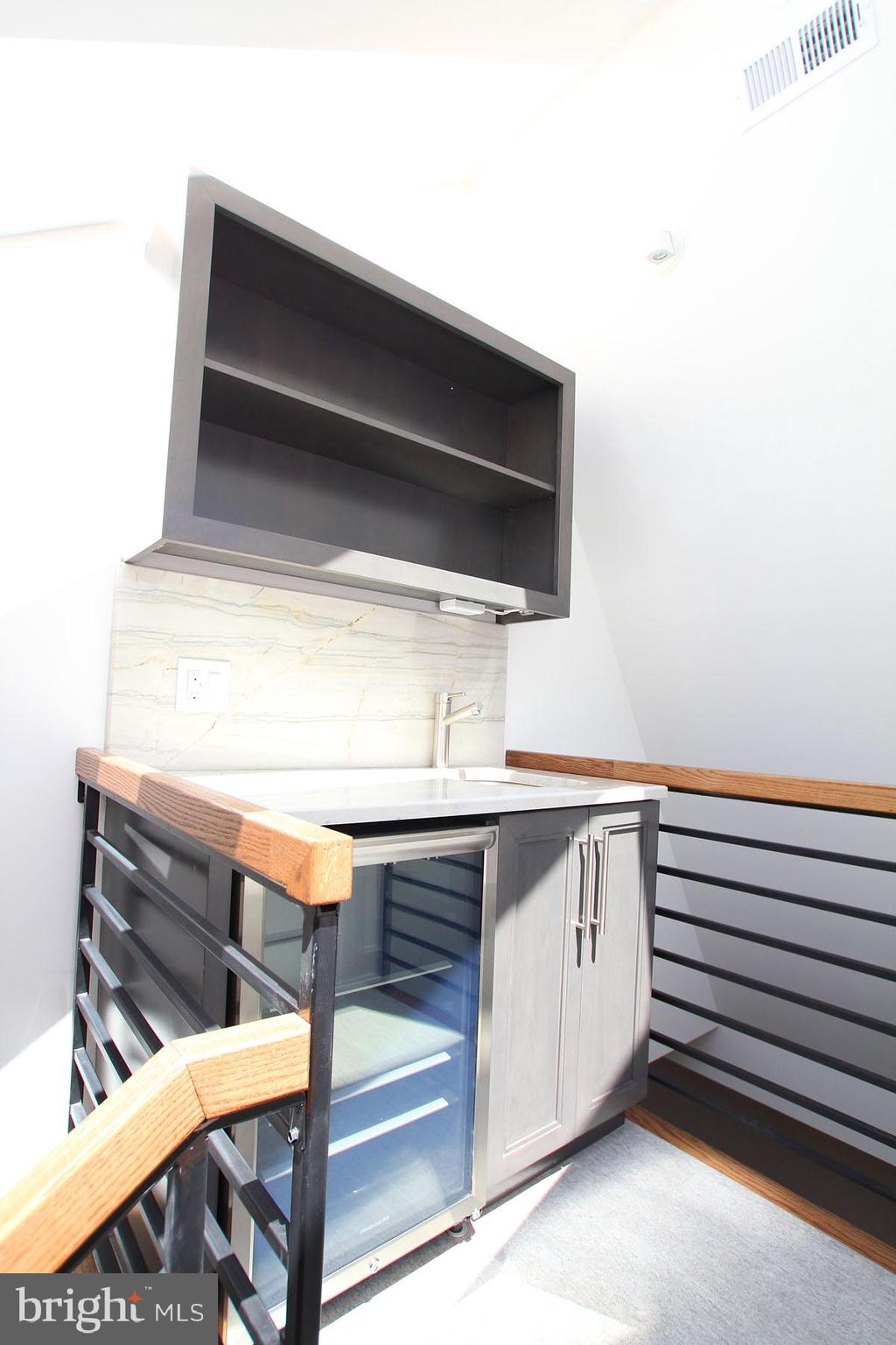 GRADUATE HOSPITAL - Residential