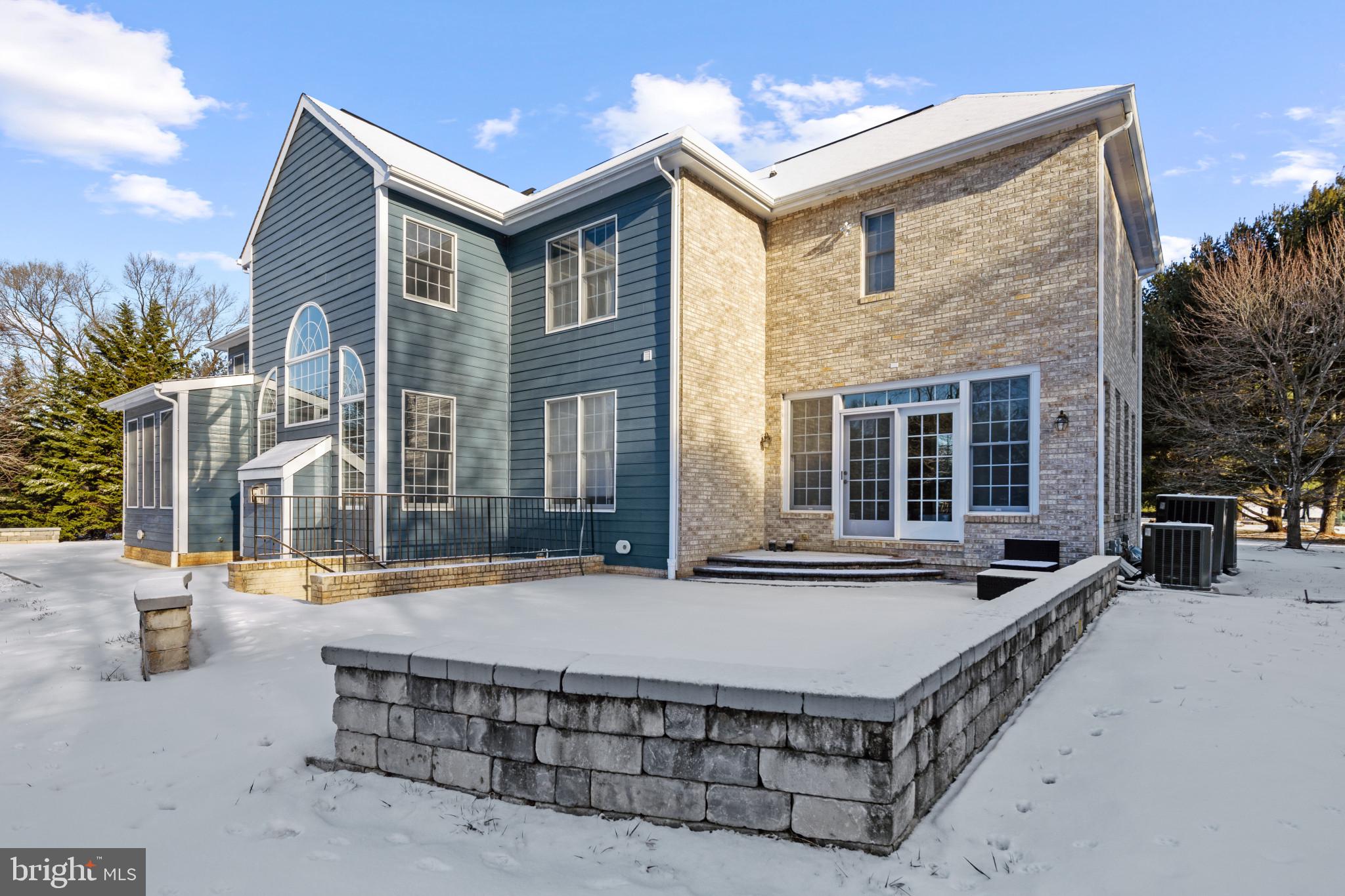 WATERMAN ESTATES - Residential