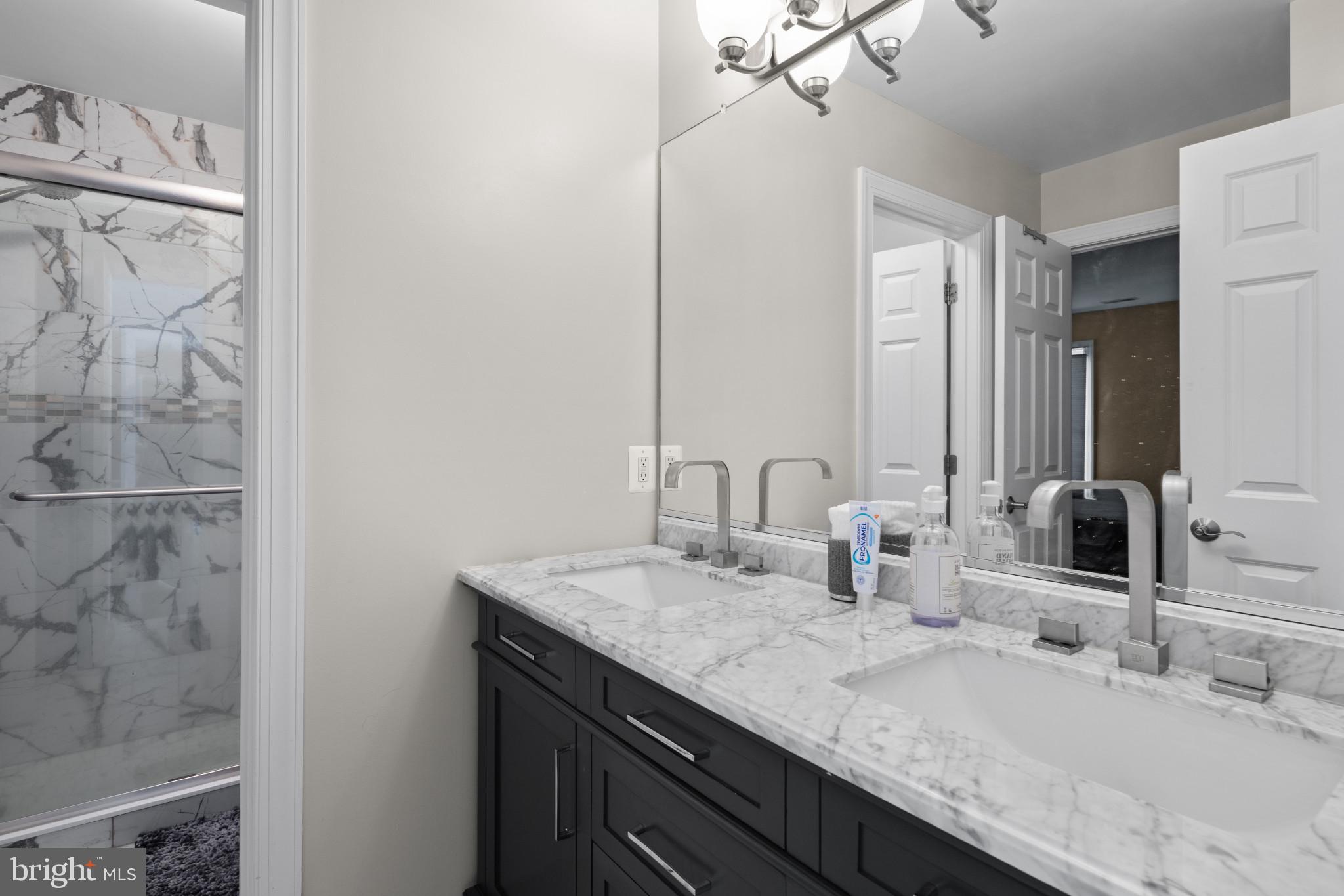 WATERMAN ESTATES - Residential