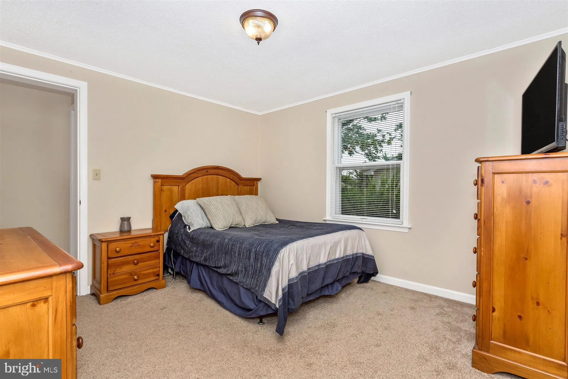 Additional image 2 of 44 Locust Lane, New Oxford, PA 17350