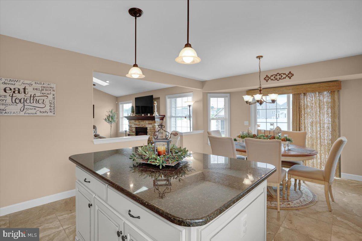 WILLOW CREST - Residential