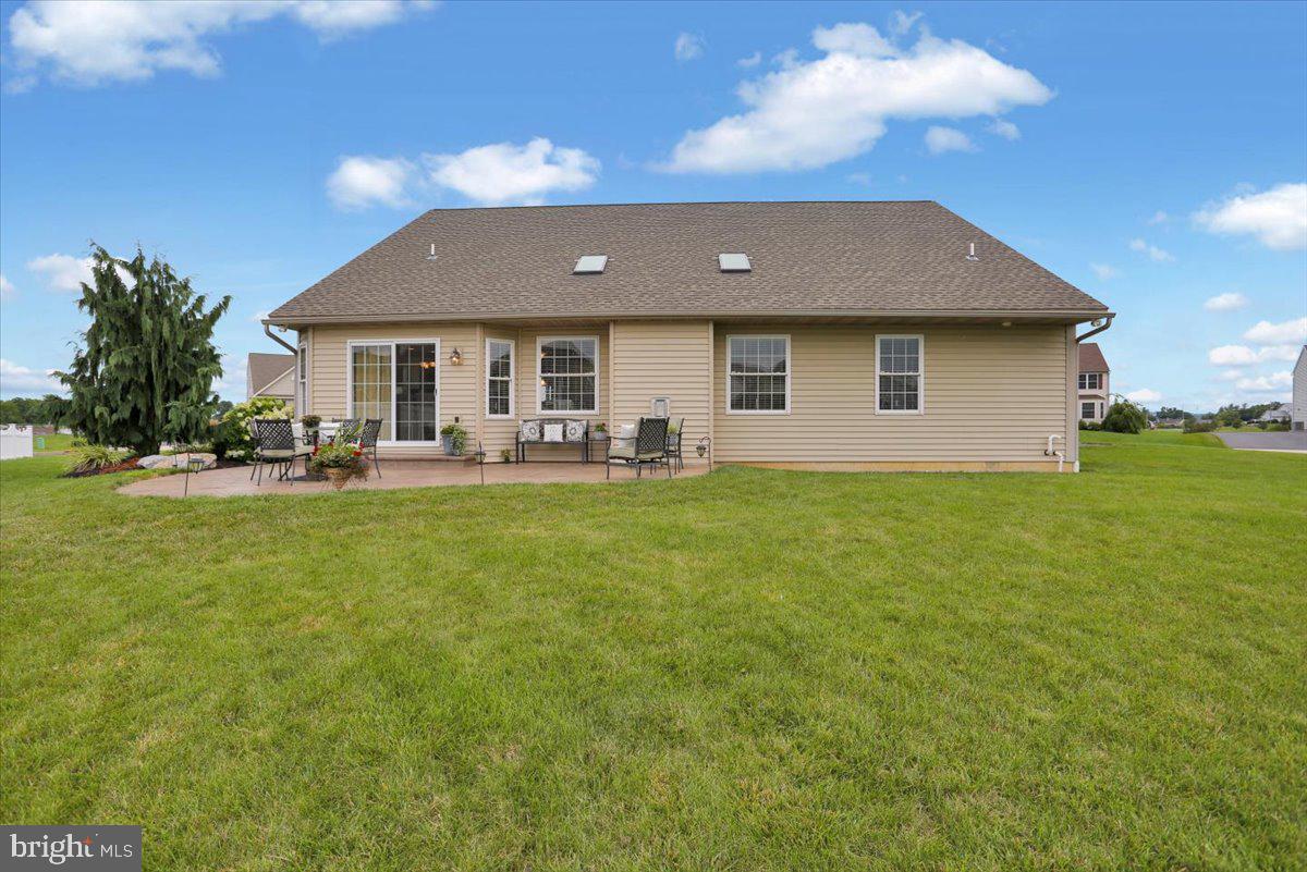 WILLOW CREST - Residential