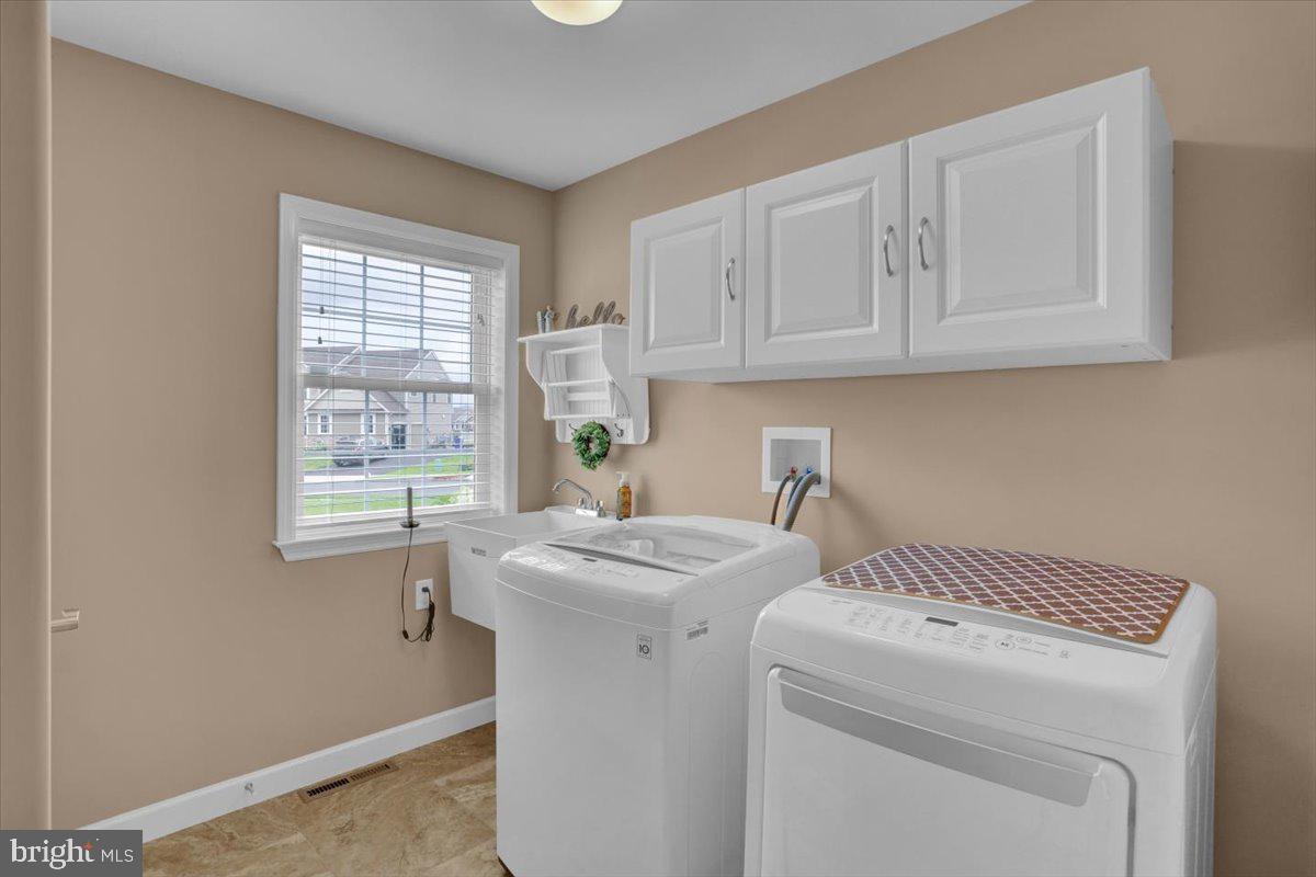 WILLOW CREST - Residential