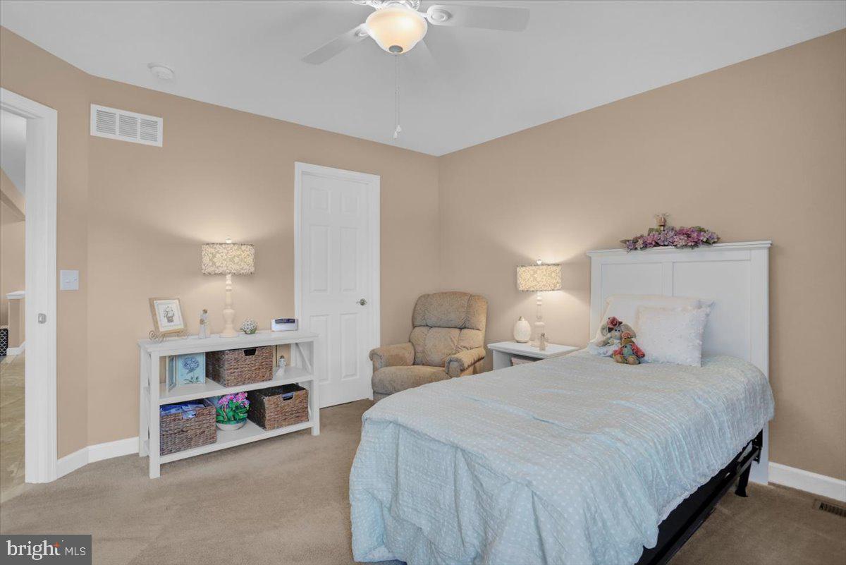 WILLOW CREST - Residential