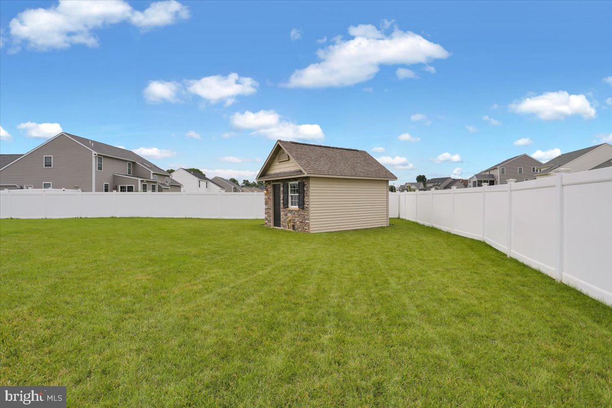 WILLOW CREST - Residential