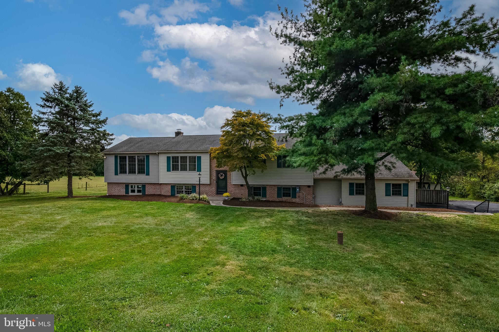 282 ERNST ROAD