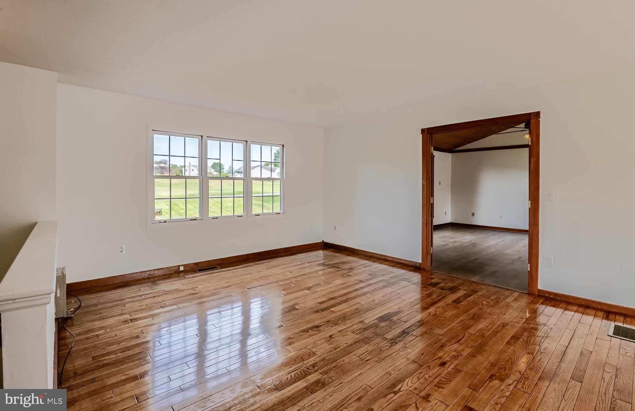 282 ERNST ROAD