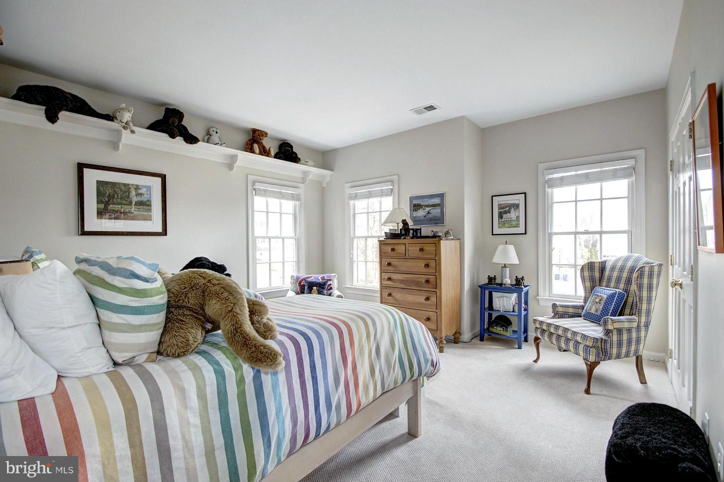 CHEVY CHASE - Residential