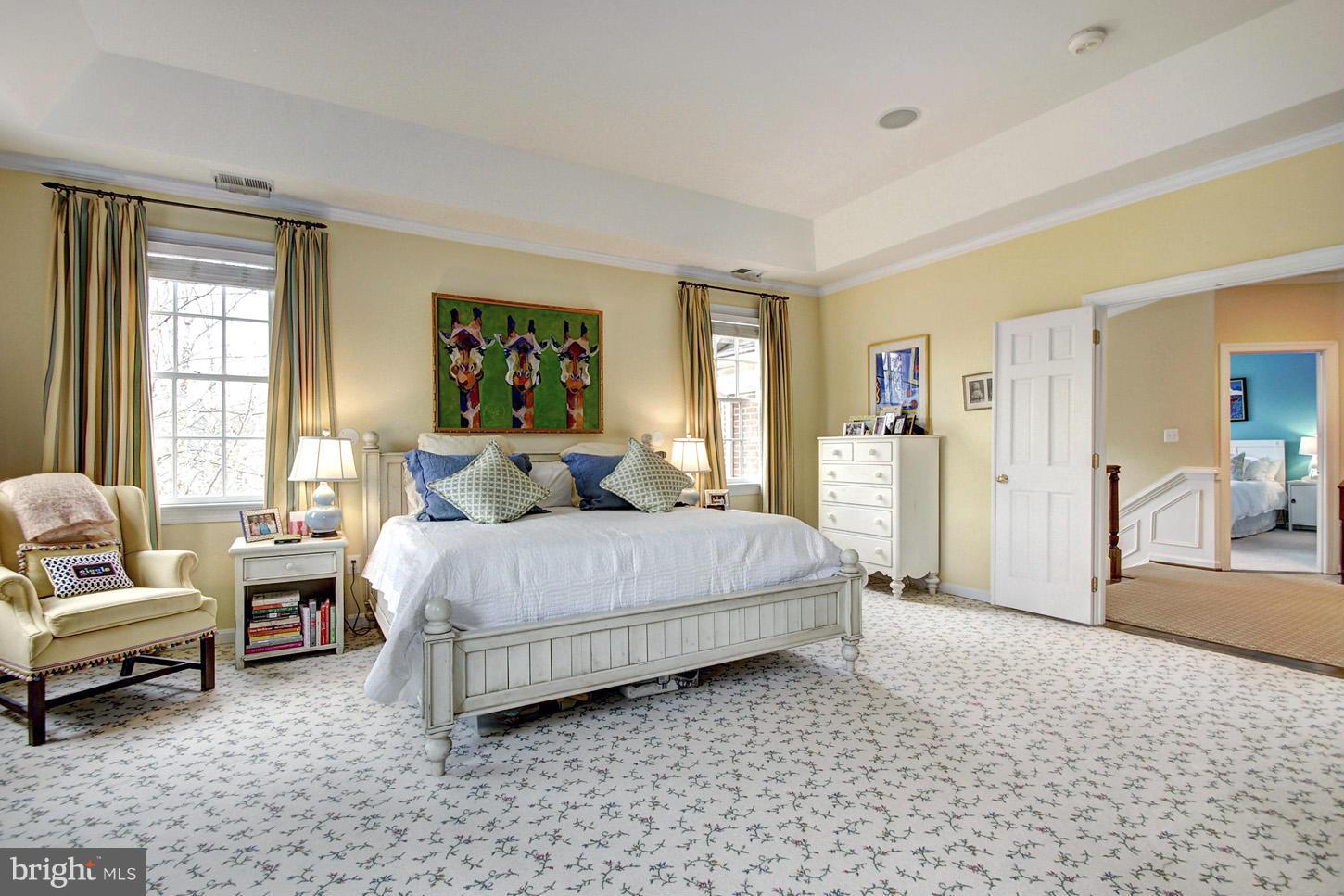 CHEVY CHASE - Residential