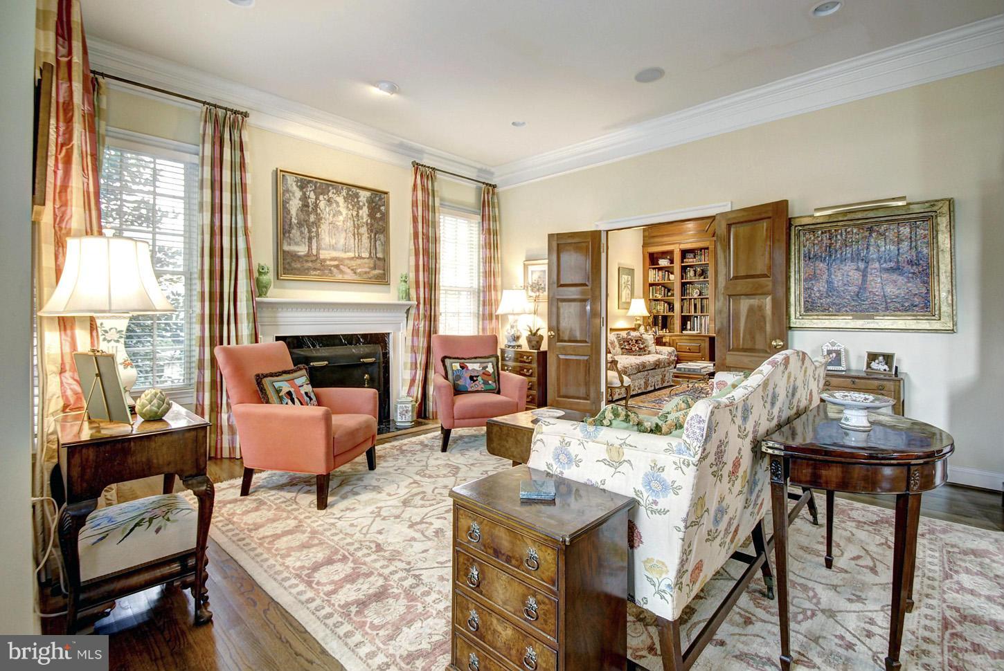 CHEVY CHASE - Residential