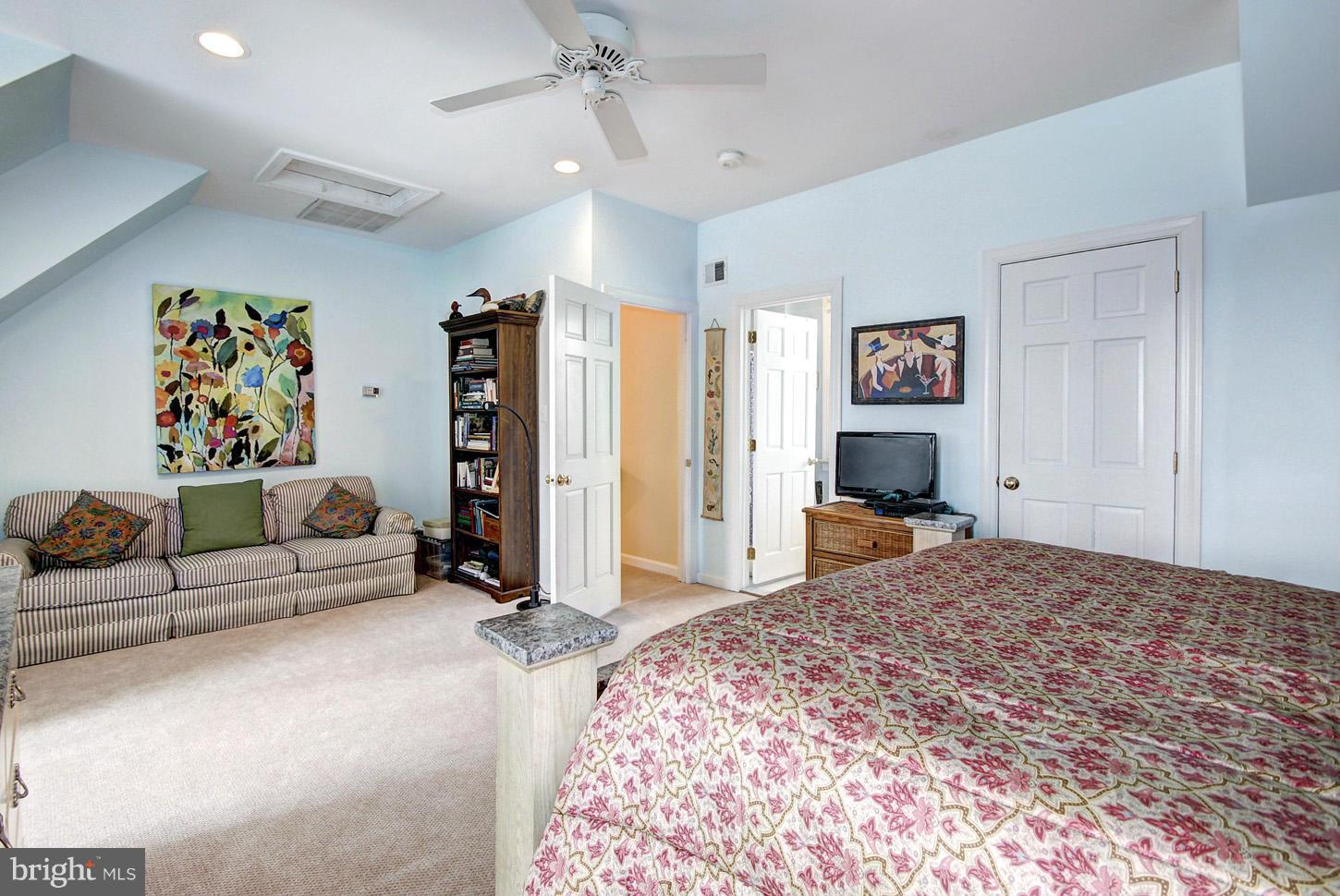 CHEVY CHASE - Residential