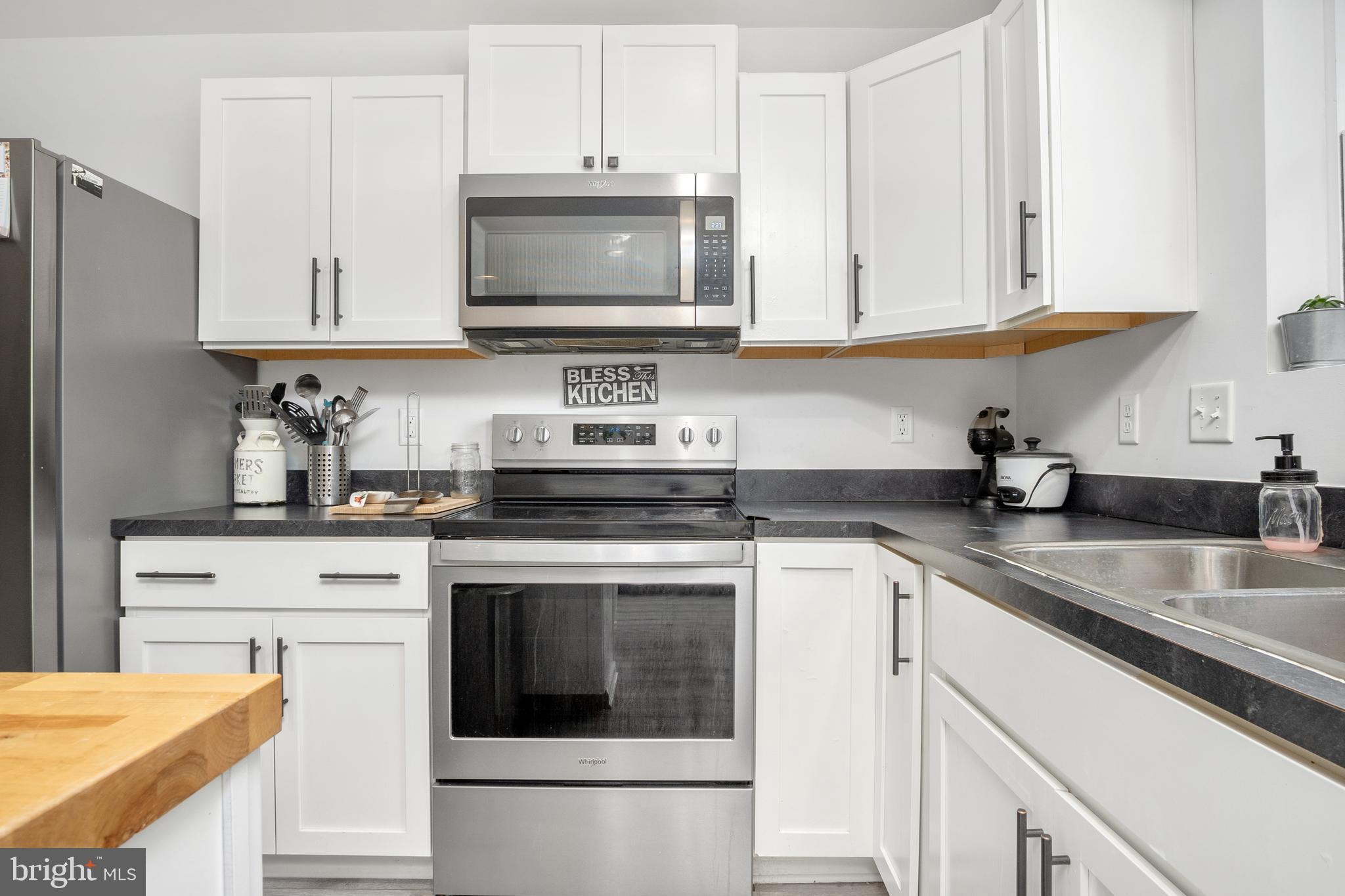 MORNING DOVE ESTATES - Residential