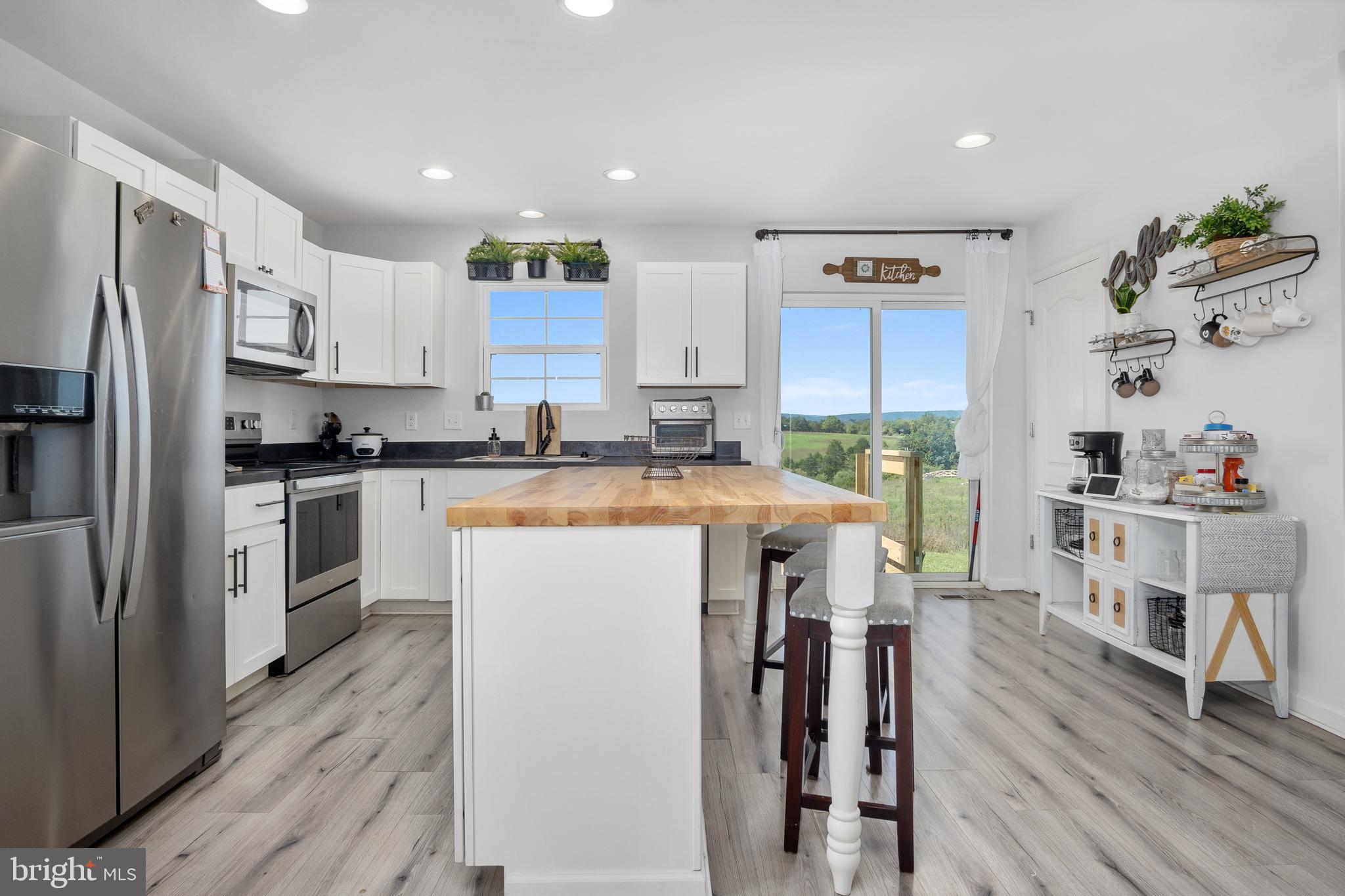 MORNING DOVE ESTATES - Residential