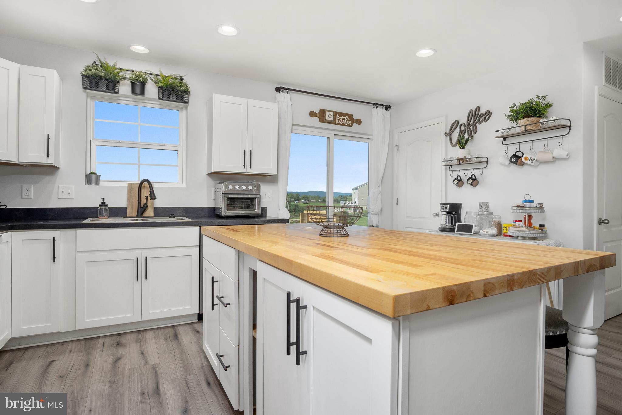 MORNING DOVE ESTATES - Residential