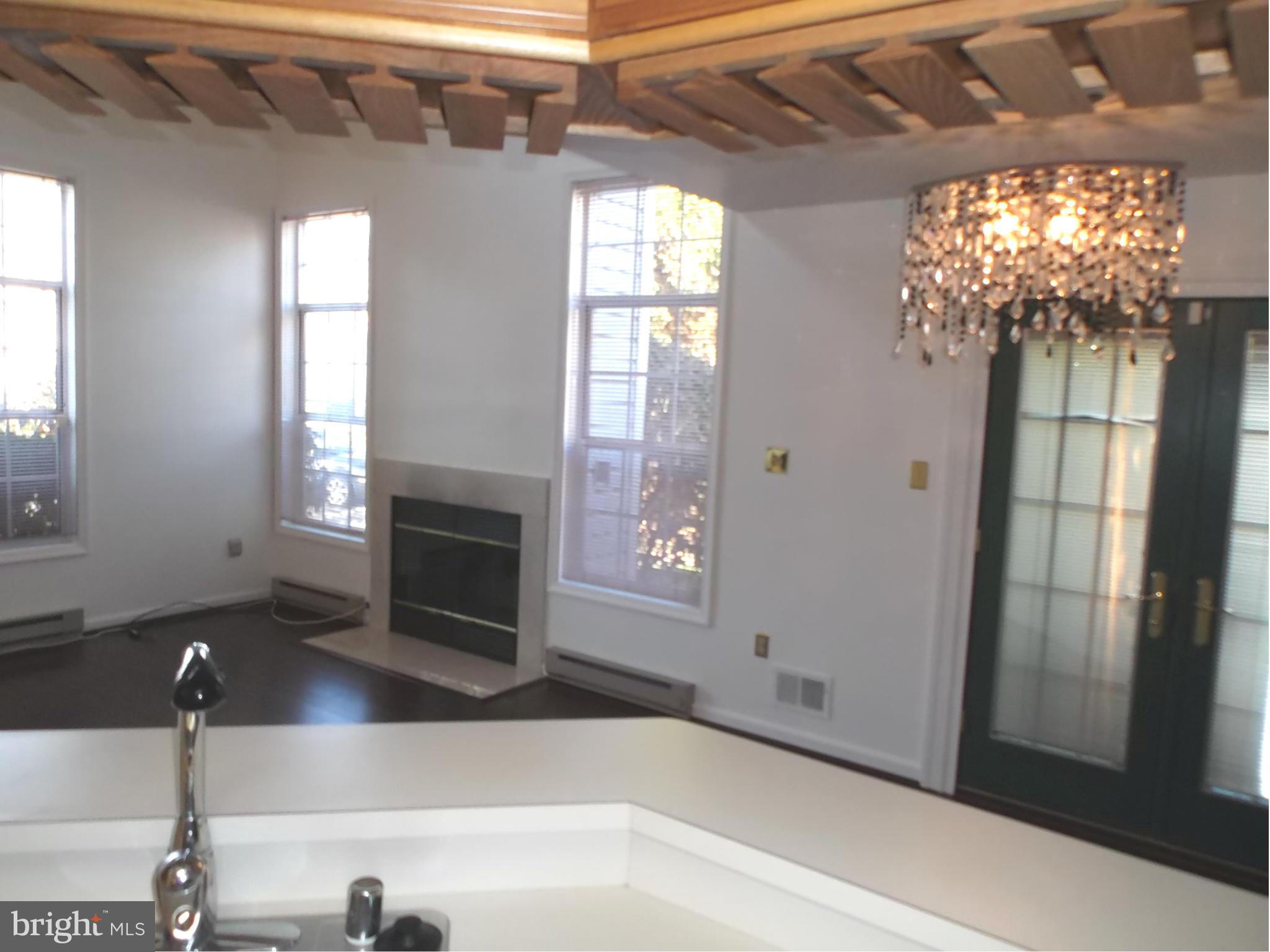 VILL AT MANCHESTER FARMS - Residential