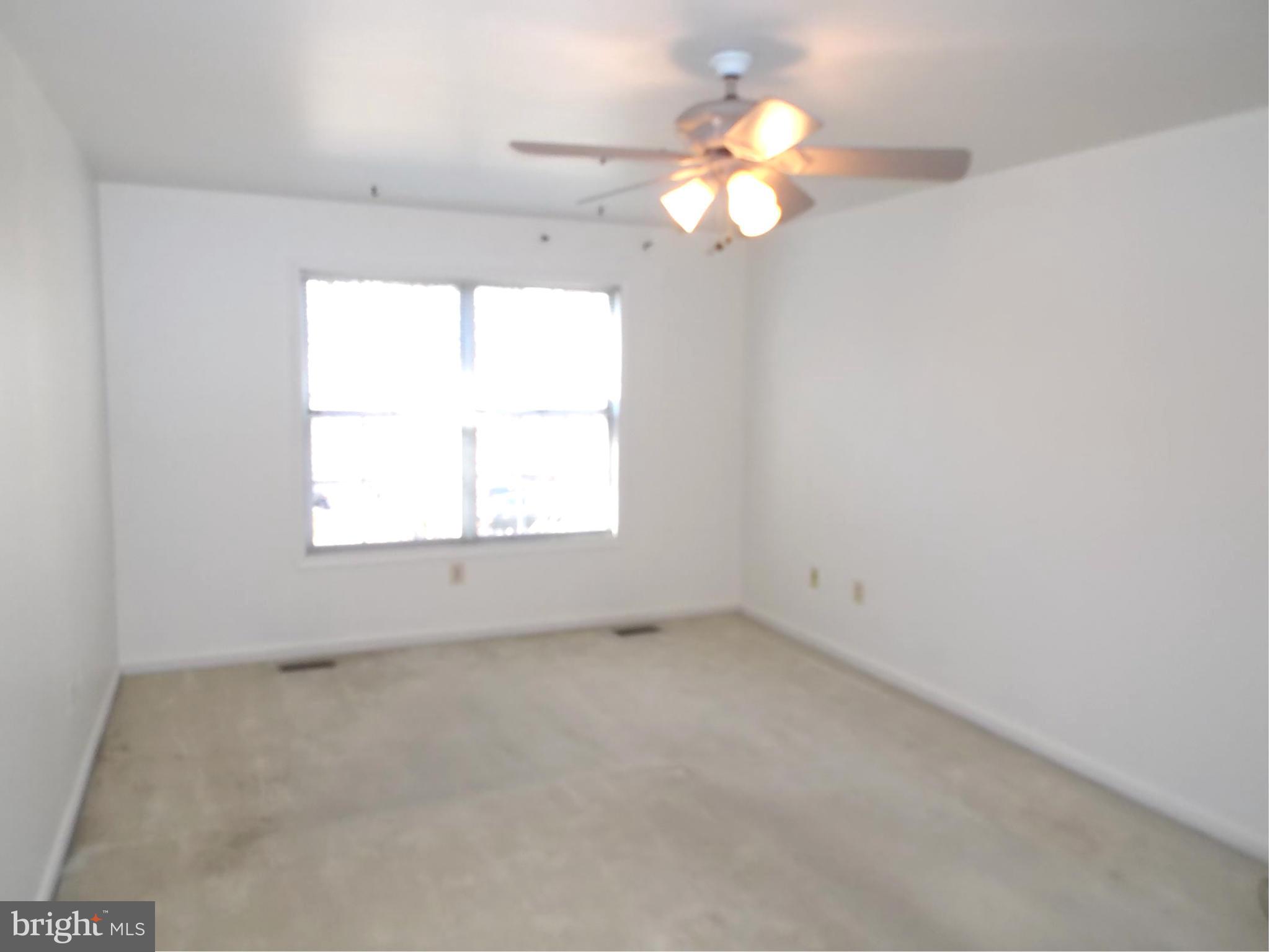 VILL AT MANCHESTER FARMS - Residential