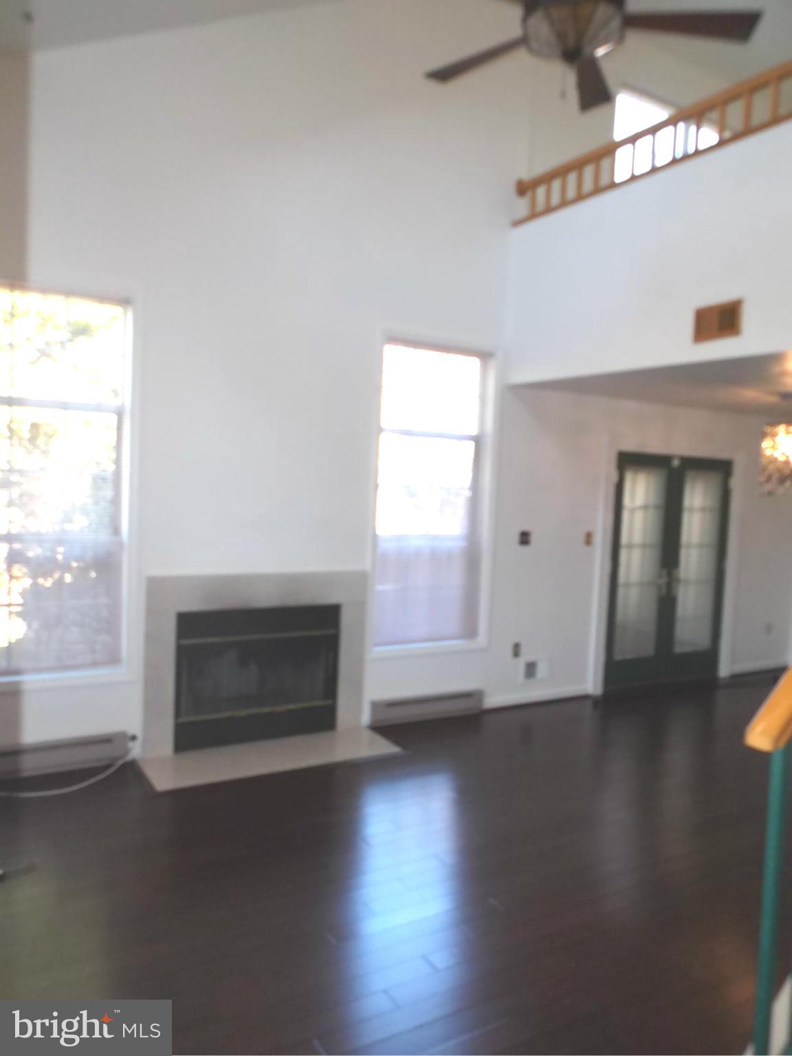 VILL AT MANCHESTER FARMS - Residential