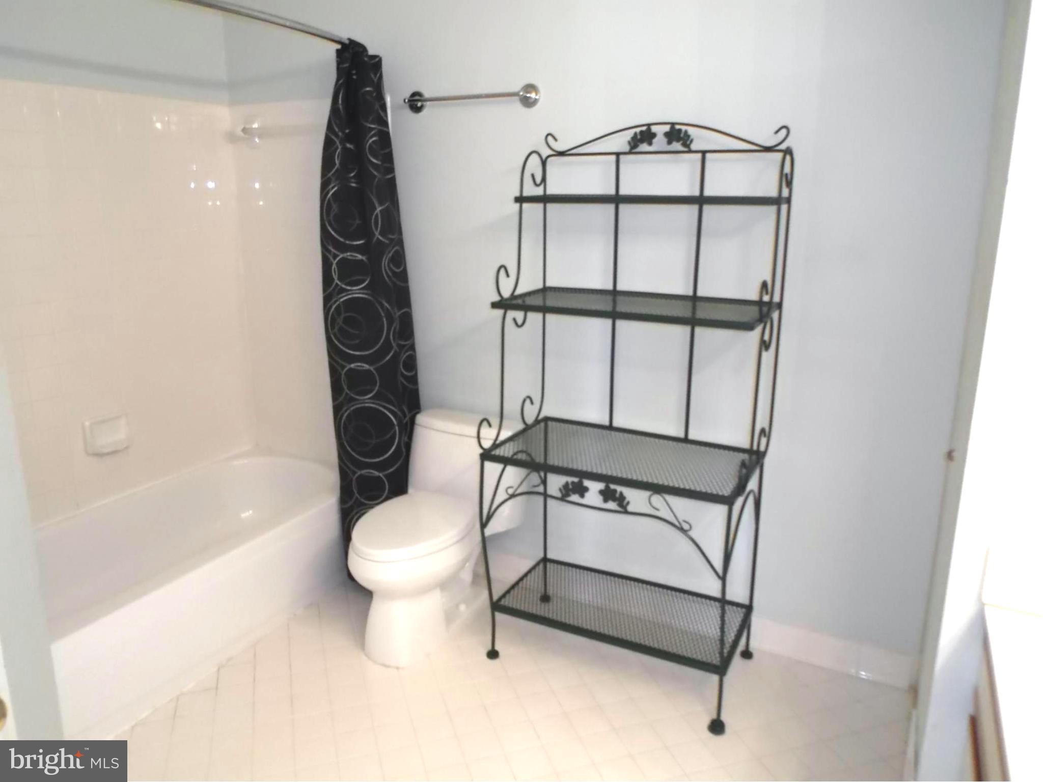 VILL AT MANCHESTER FARMS - Residential