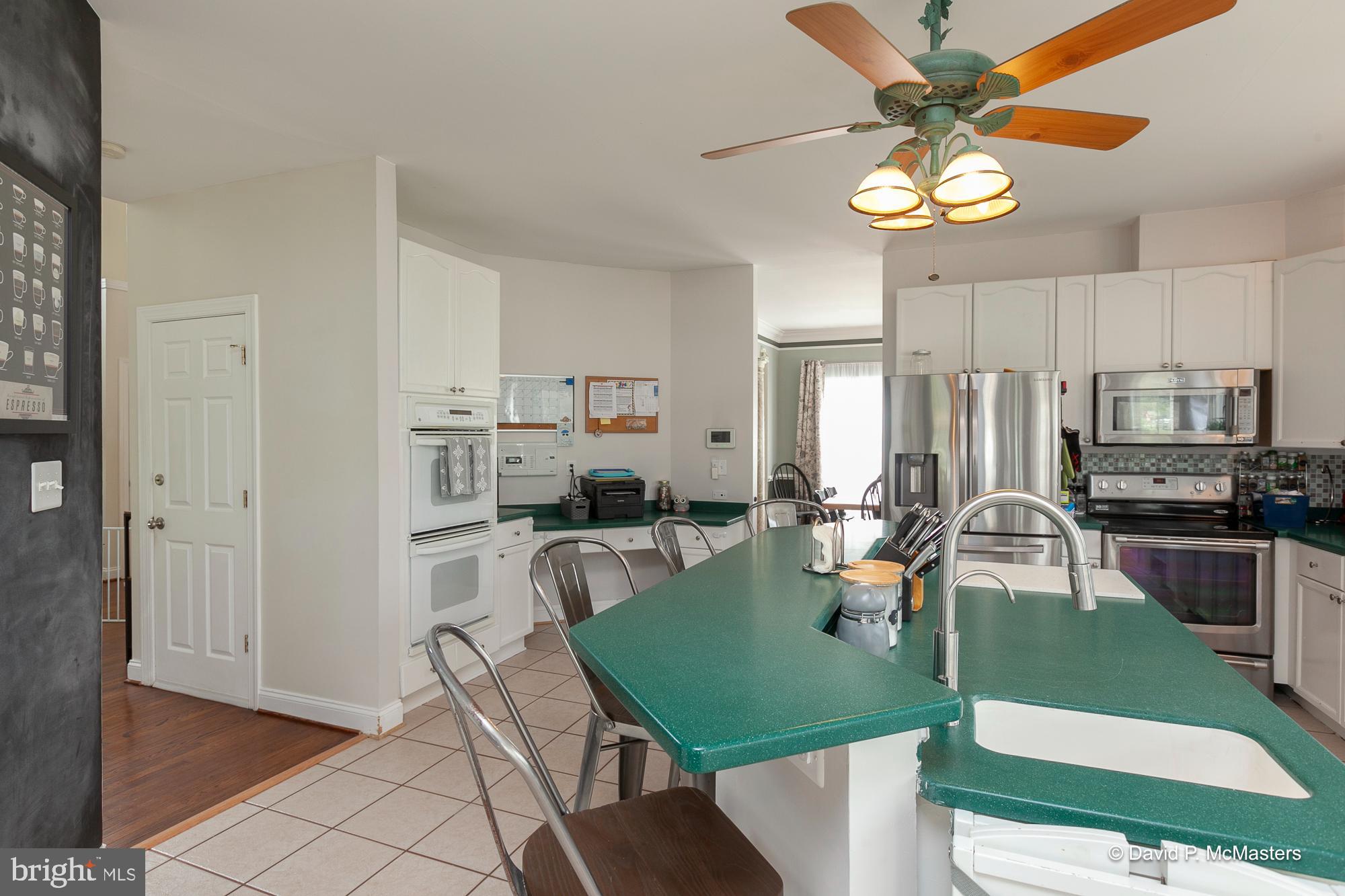 MEADOW BROOK - Residential