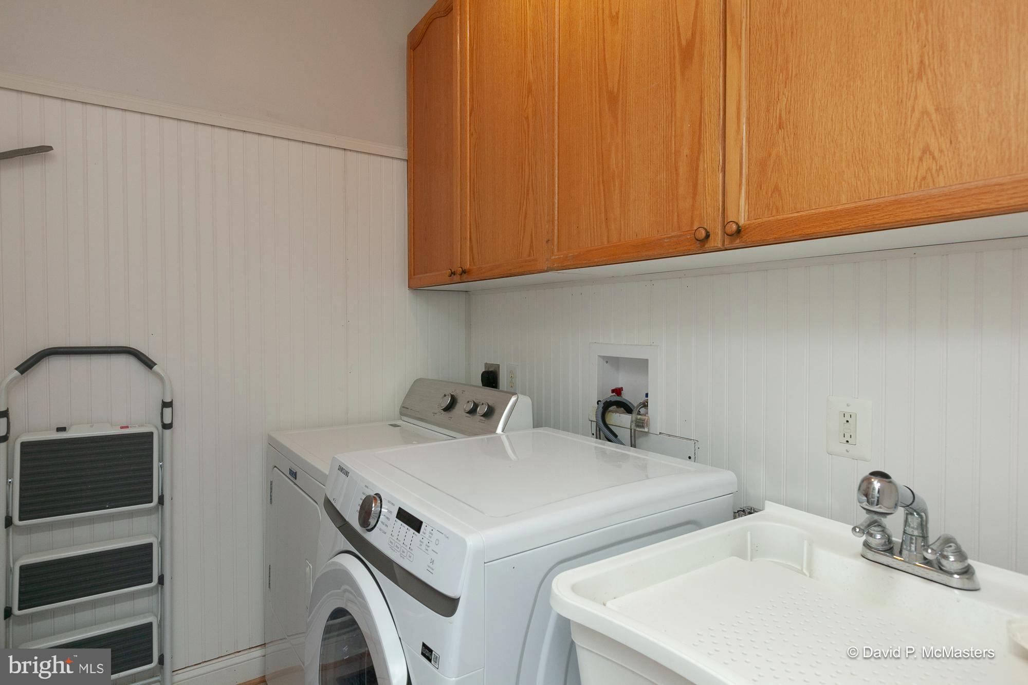 MEADOW BROOK - Residential