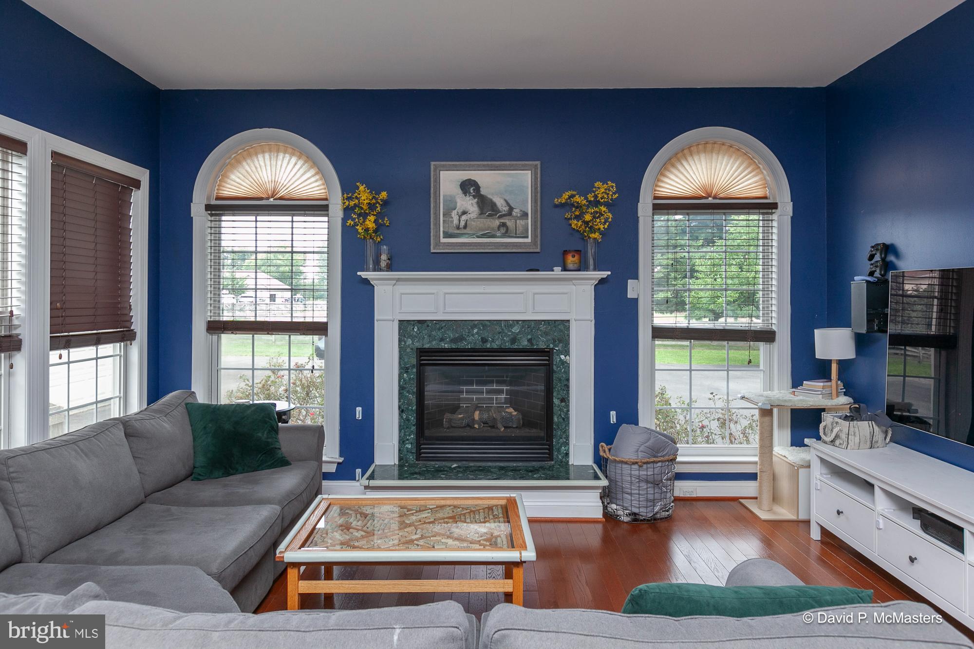 MEADOW BROOK - Residential