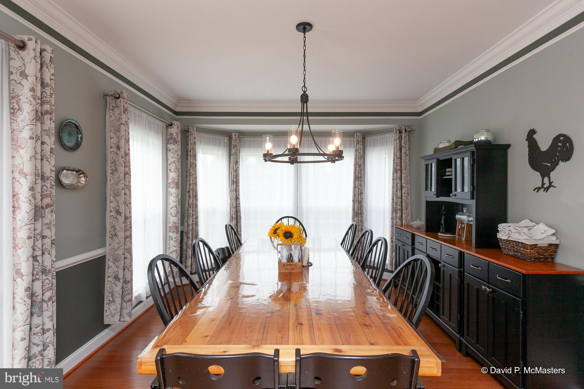 MEADOW BROOK - Residential