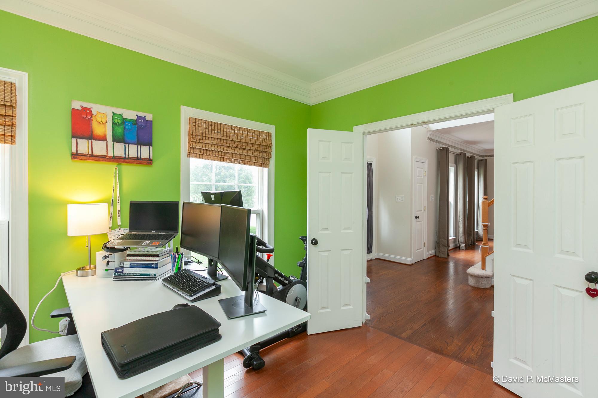 MEADOW BROOK - Residential